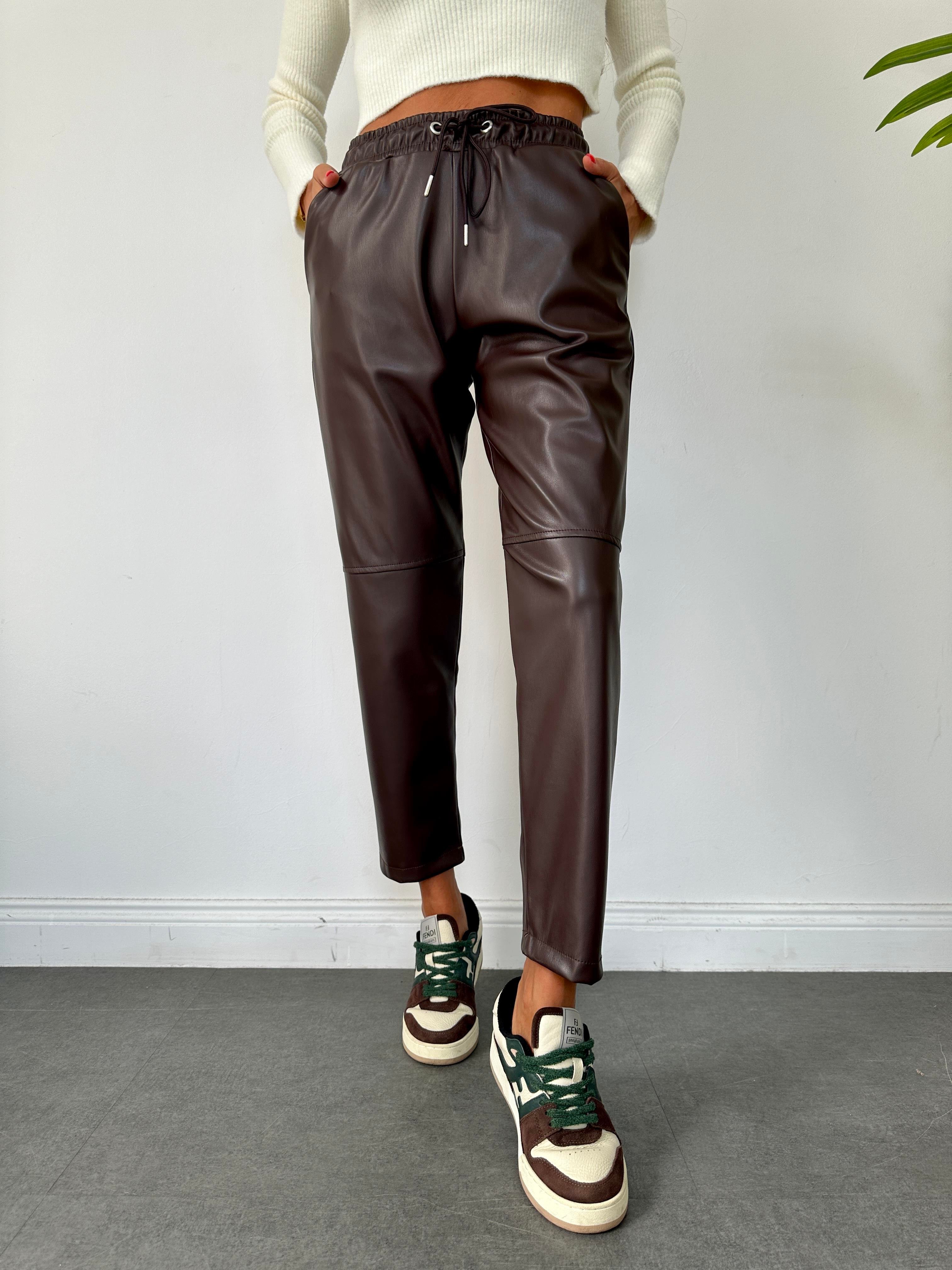 Acı Kahve Dizi Dikişli Bağcıklı ve Beli Lastikli Deri Pantolon