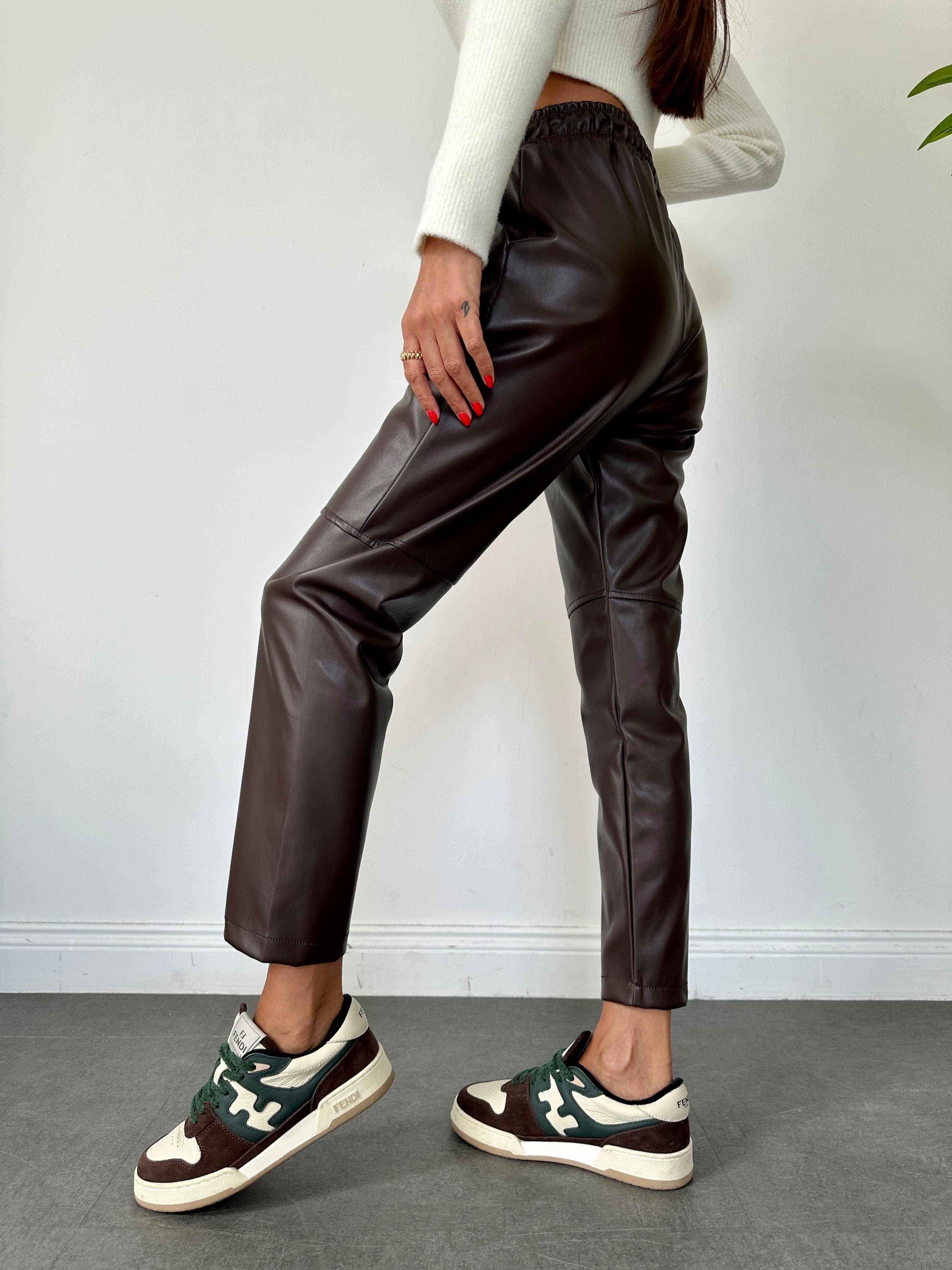 Acı Kahve Dizi Dikişli Bağcıklı ve Beli Lastikli Deri Pantolon