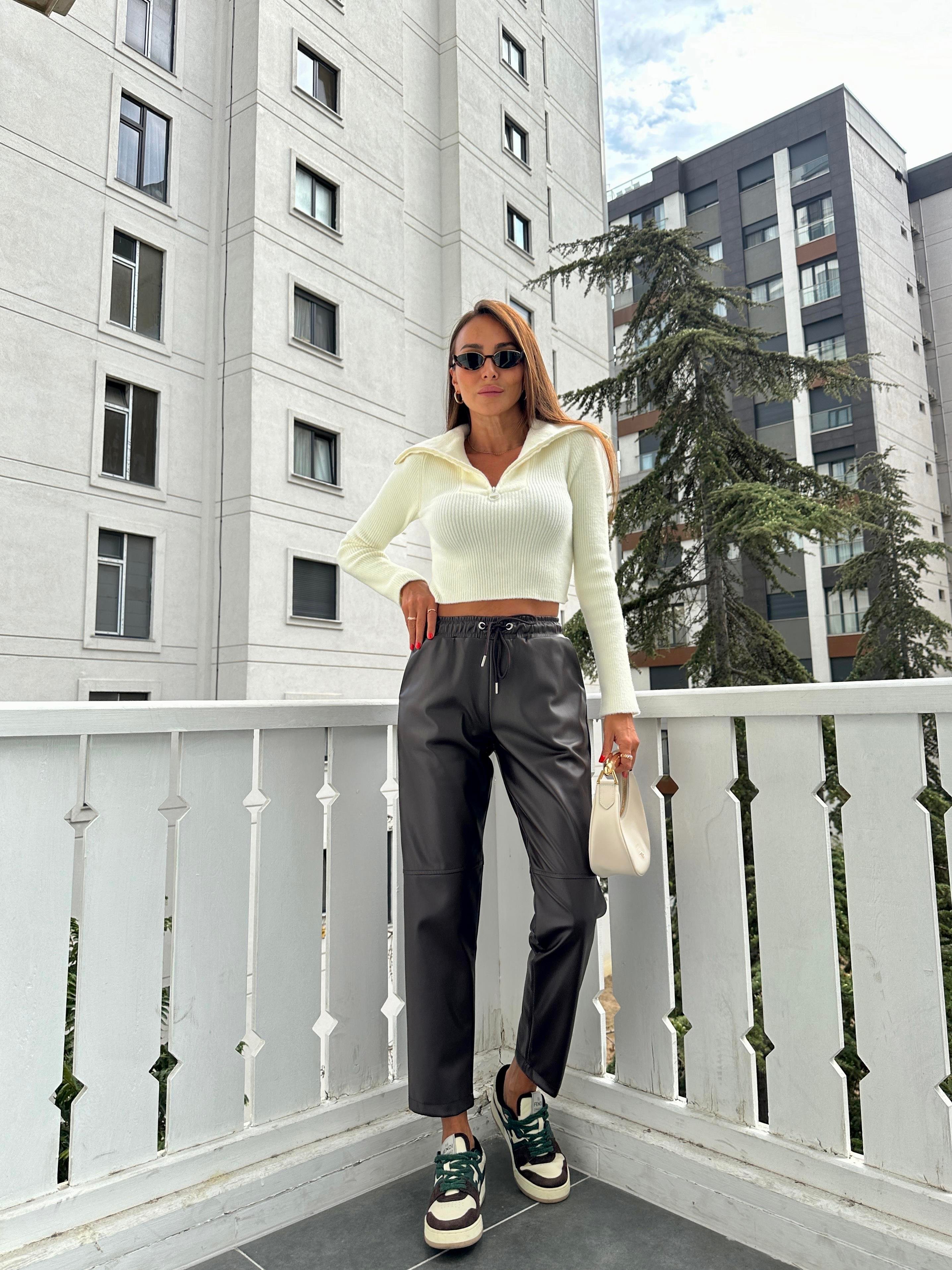 Acı Kahve Dizi Dikişli Bağcıklı ve Beli Lastikli Deri Pantolon