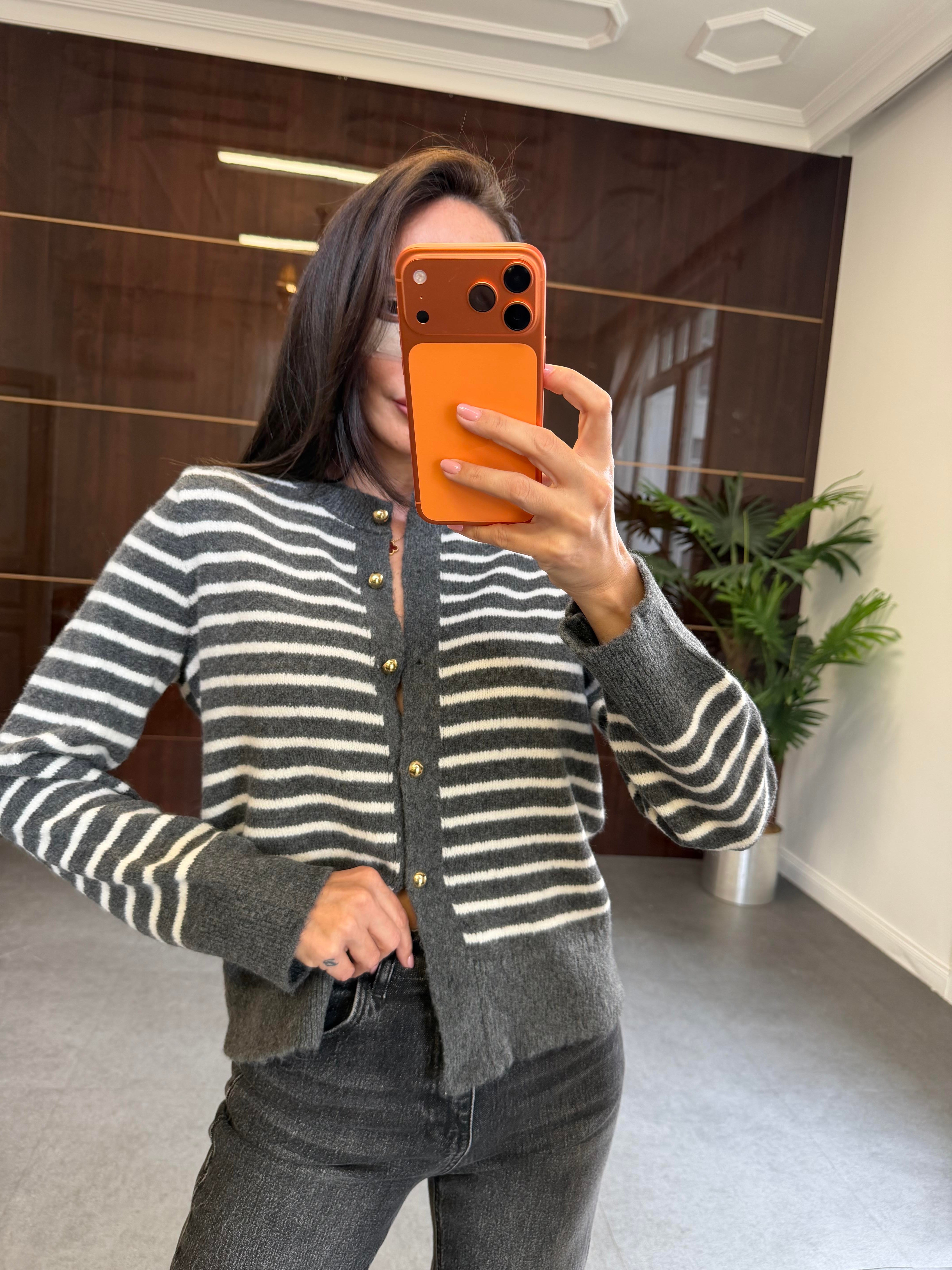 Antrasit-Krem İnce Çizgili Hırka