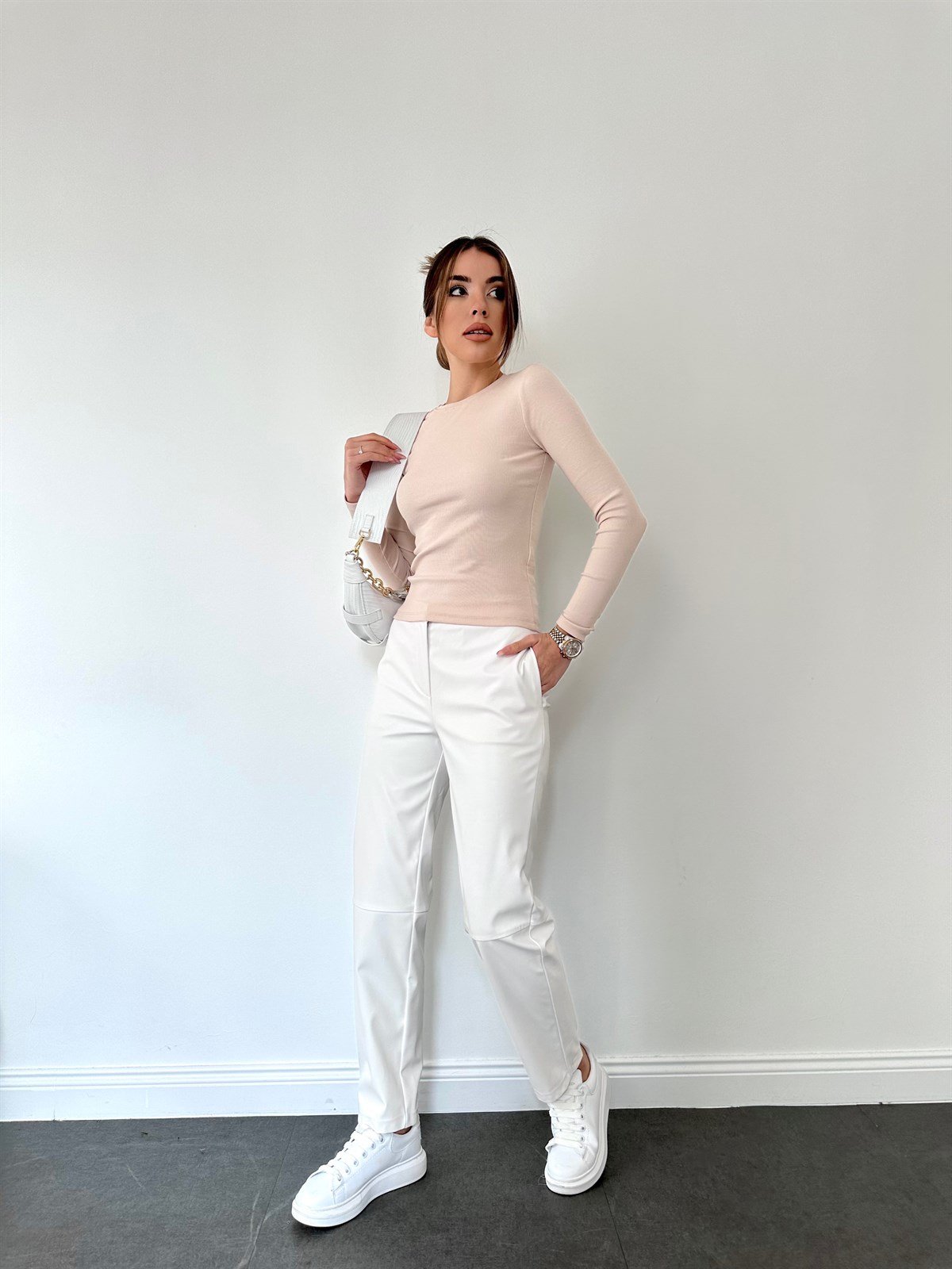 Bej  Bisiklet Yaka Bluz