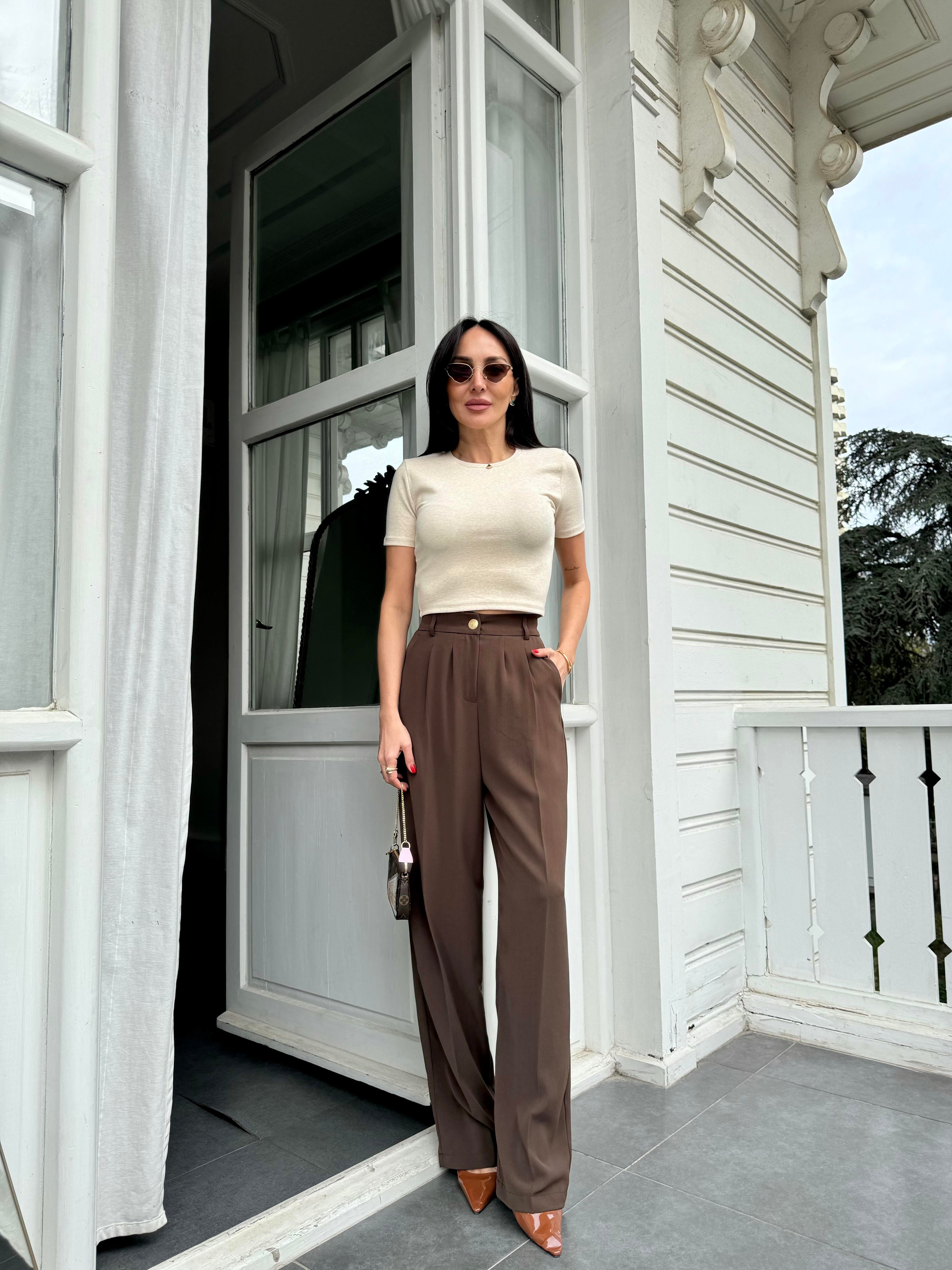 Bej Crop Tişört