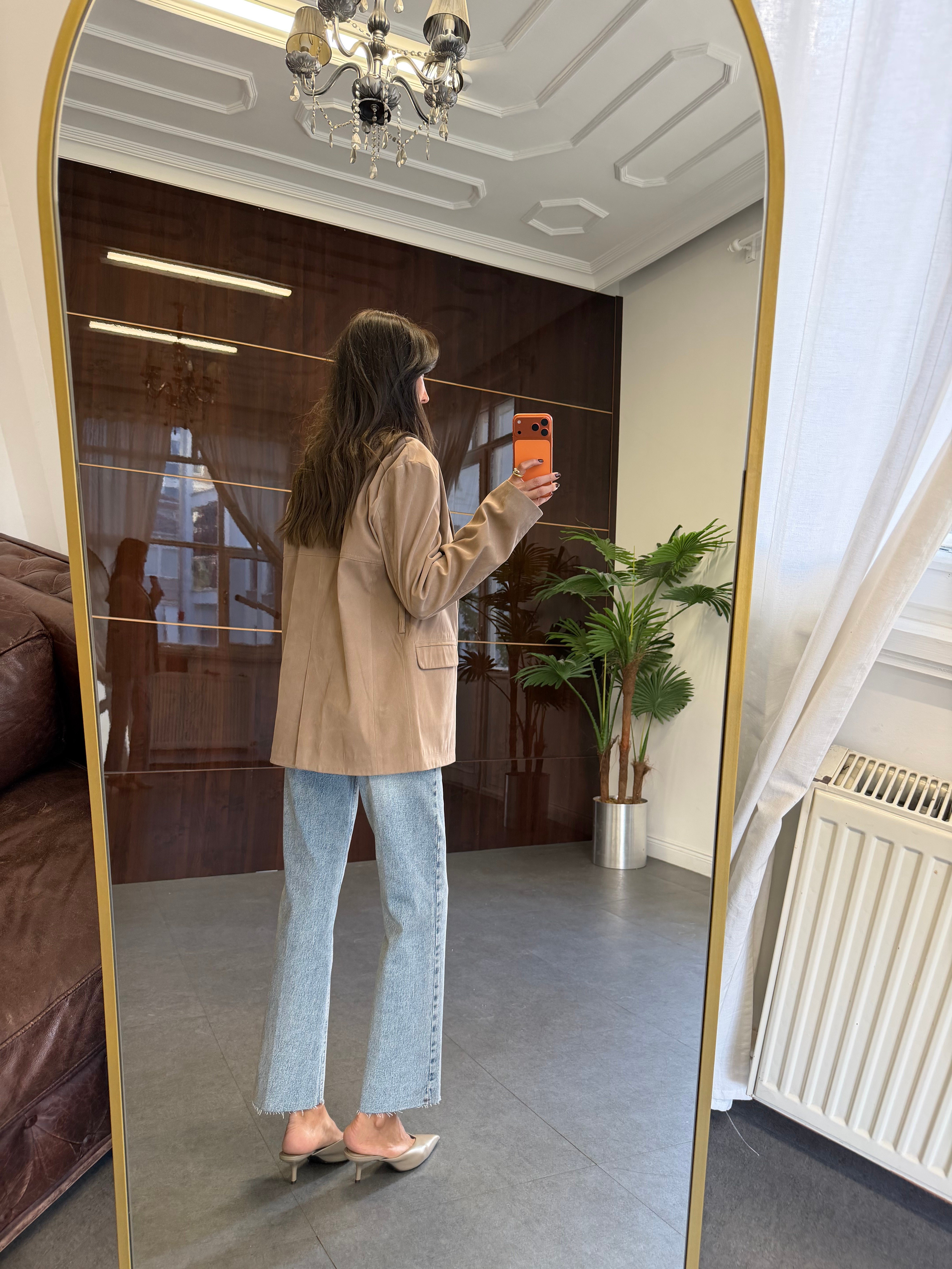 Bej Kuşaklı Süet Blazer Ceket