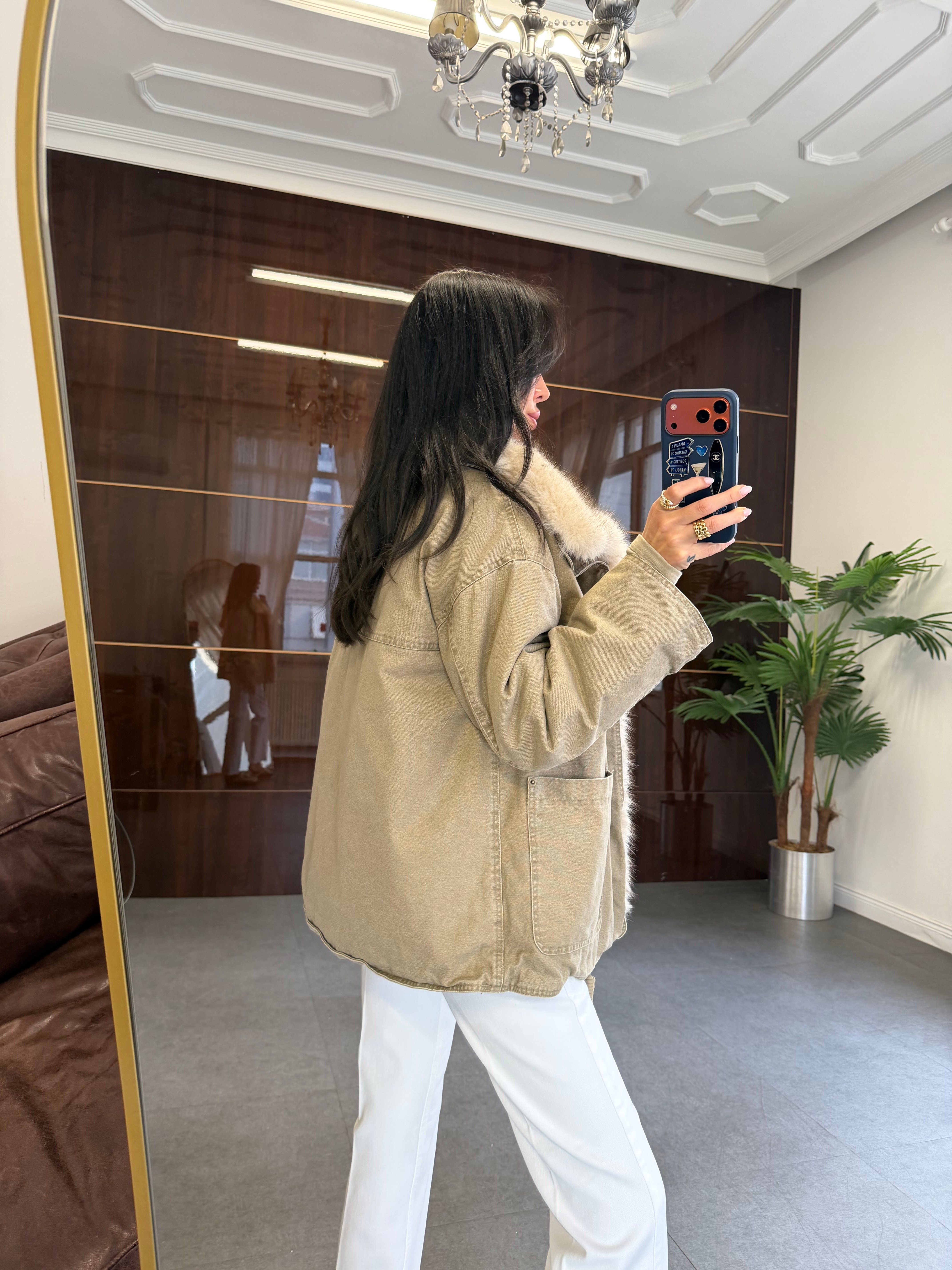 Bej Oversize Kürk Garnili Mont