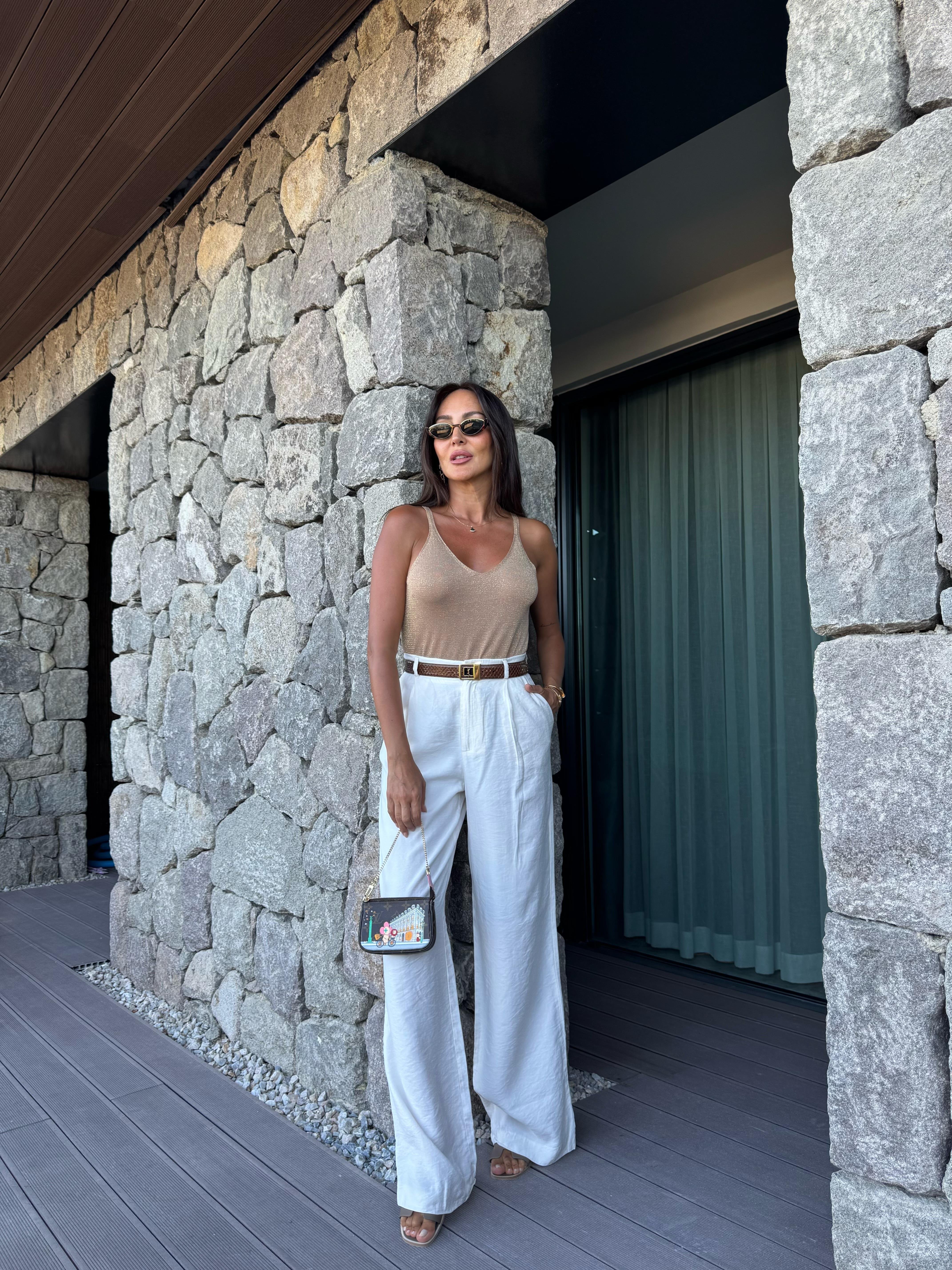 Bej Simli Askılı Bluz