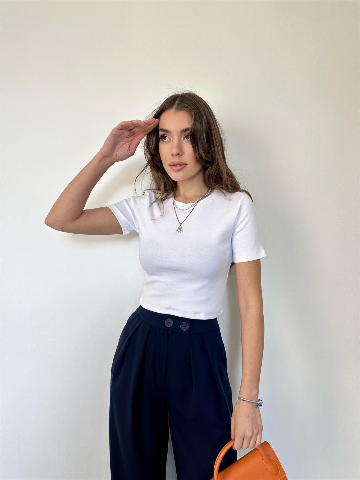 Beyaz Crop Tişört