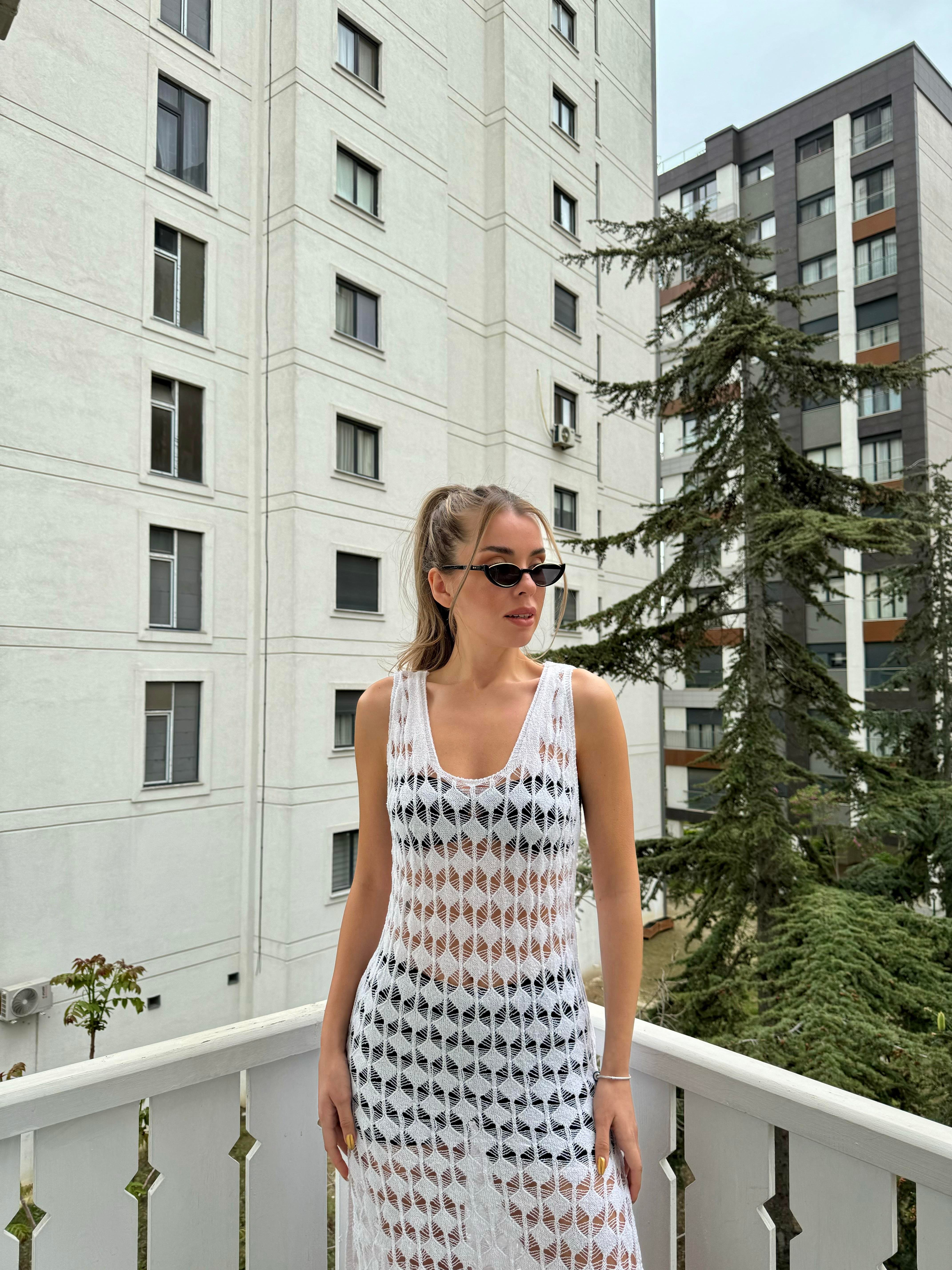 Beyaz File Plaj Elbisesi