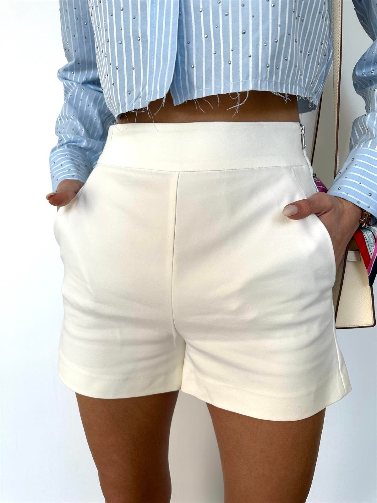 Beyaz  Kumaş Kadın Şort