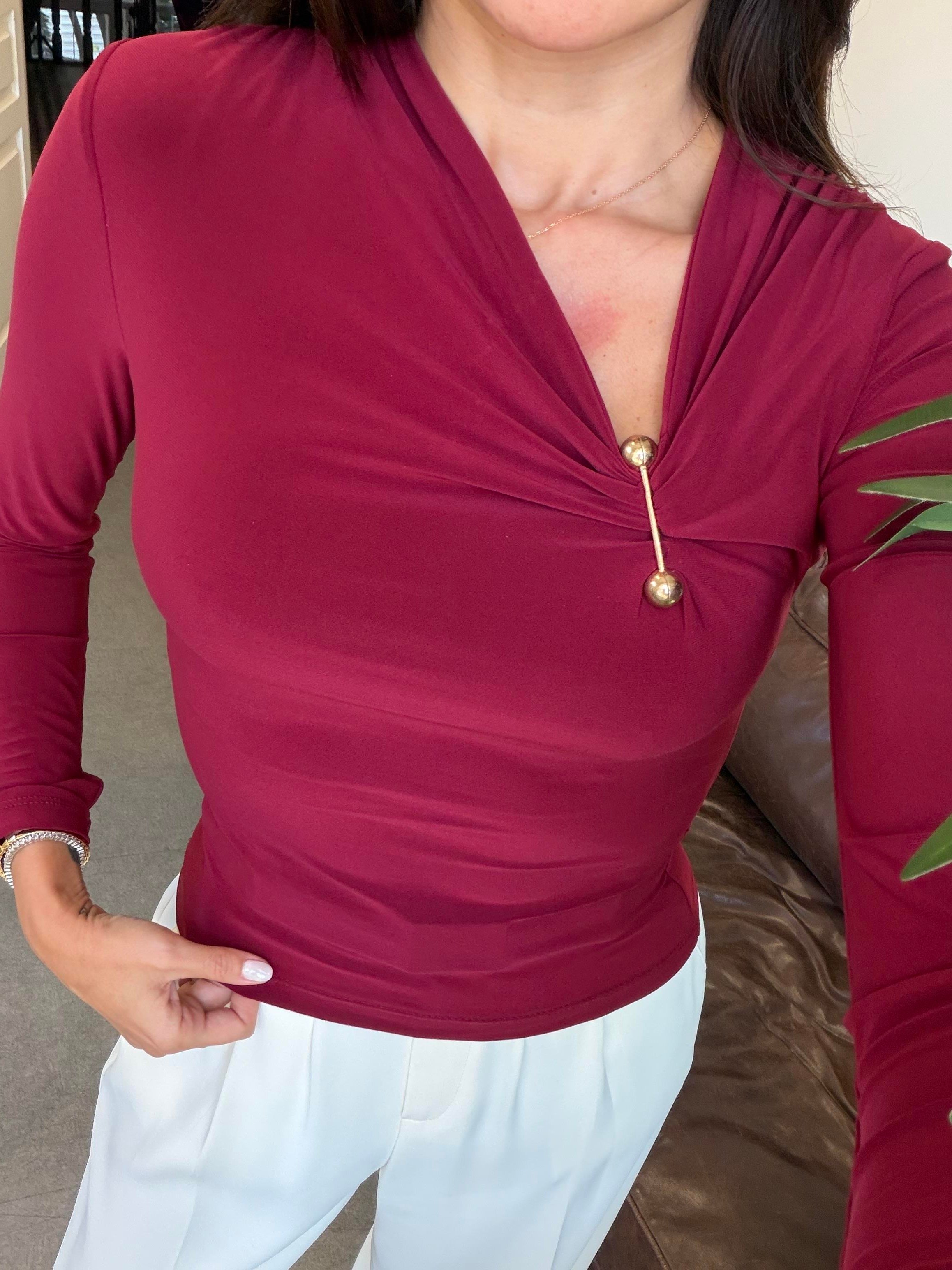 Bordo İğne Aksesuarlı Bluz