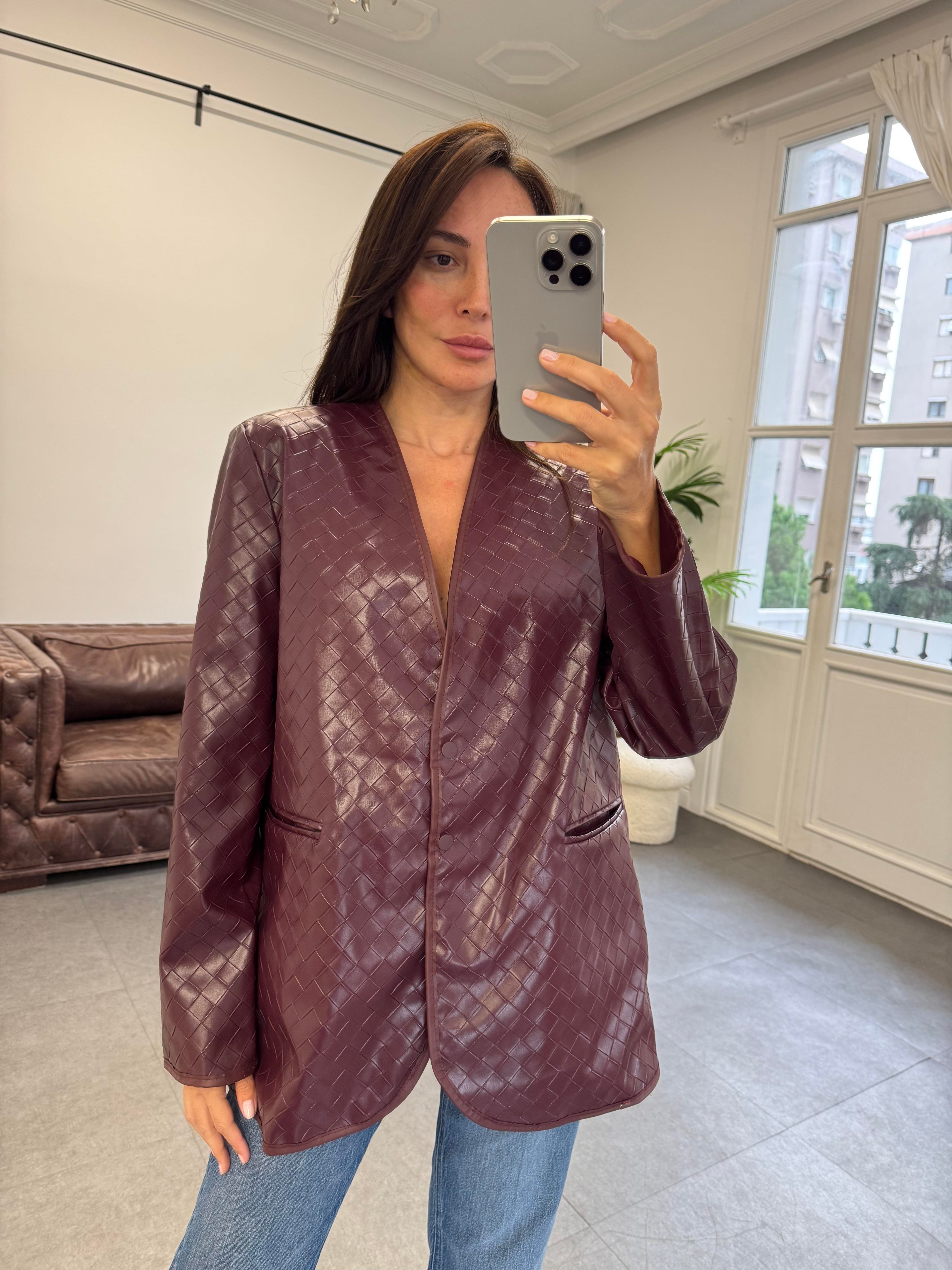 Bordo Kemerli Deri Ceket