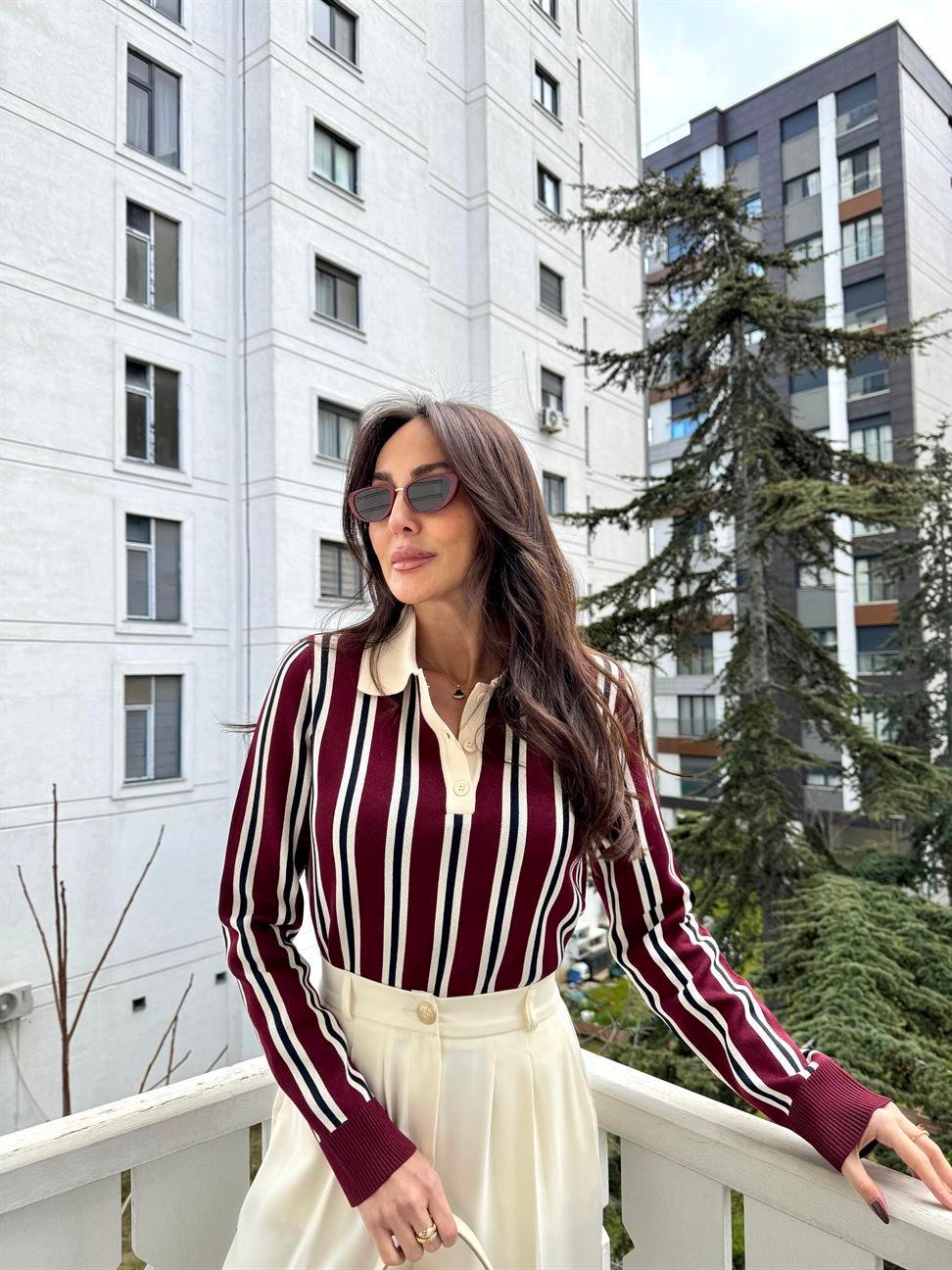 Bordo-Krem Polo Yaka Çizgili Düğmeli İnce Triko Kazak