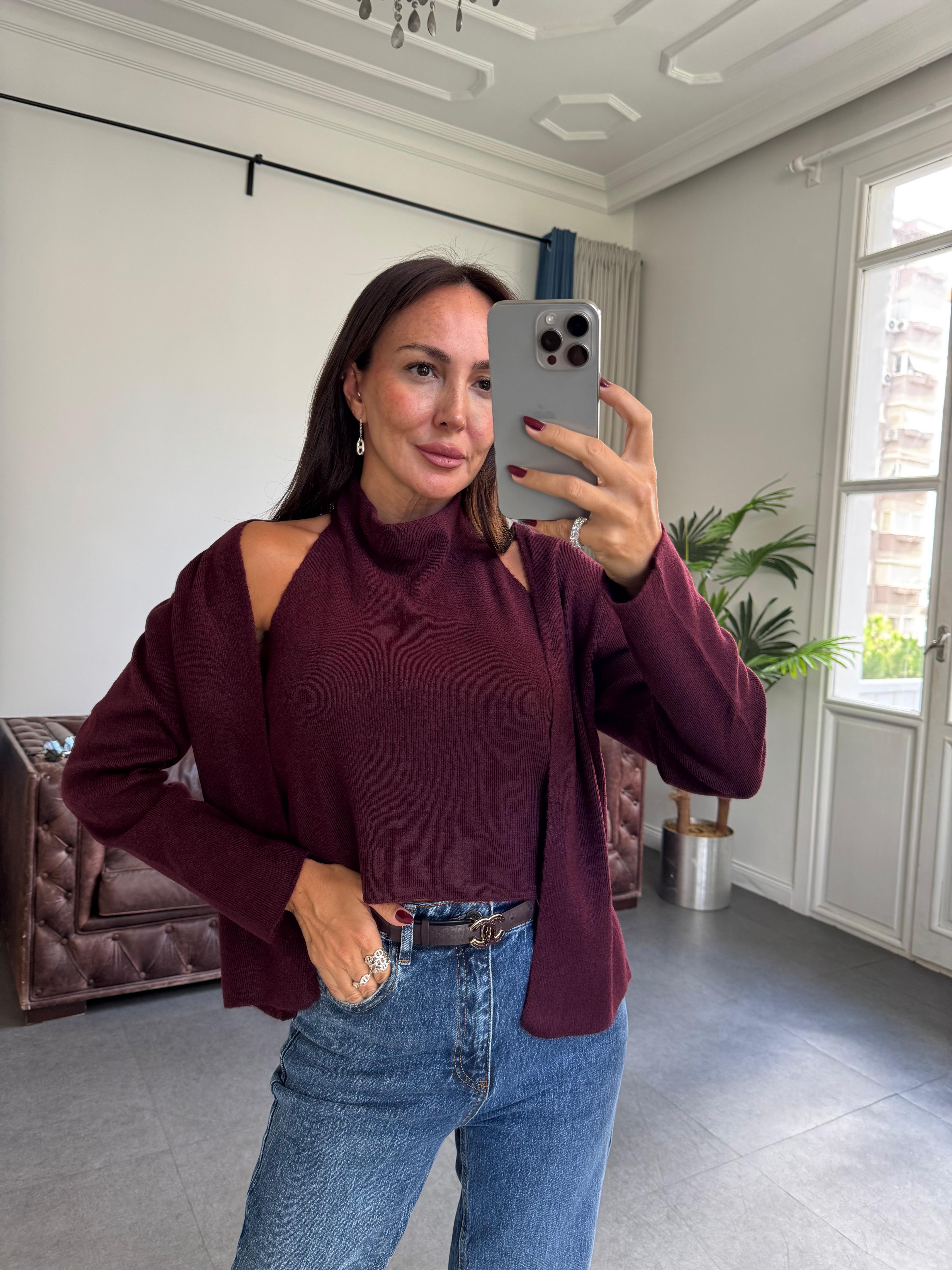 Bordo Tasarım Bluzlu Hırka