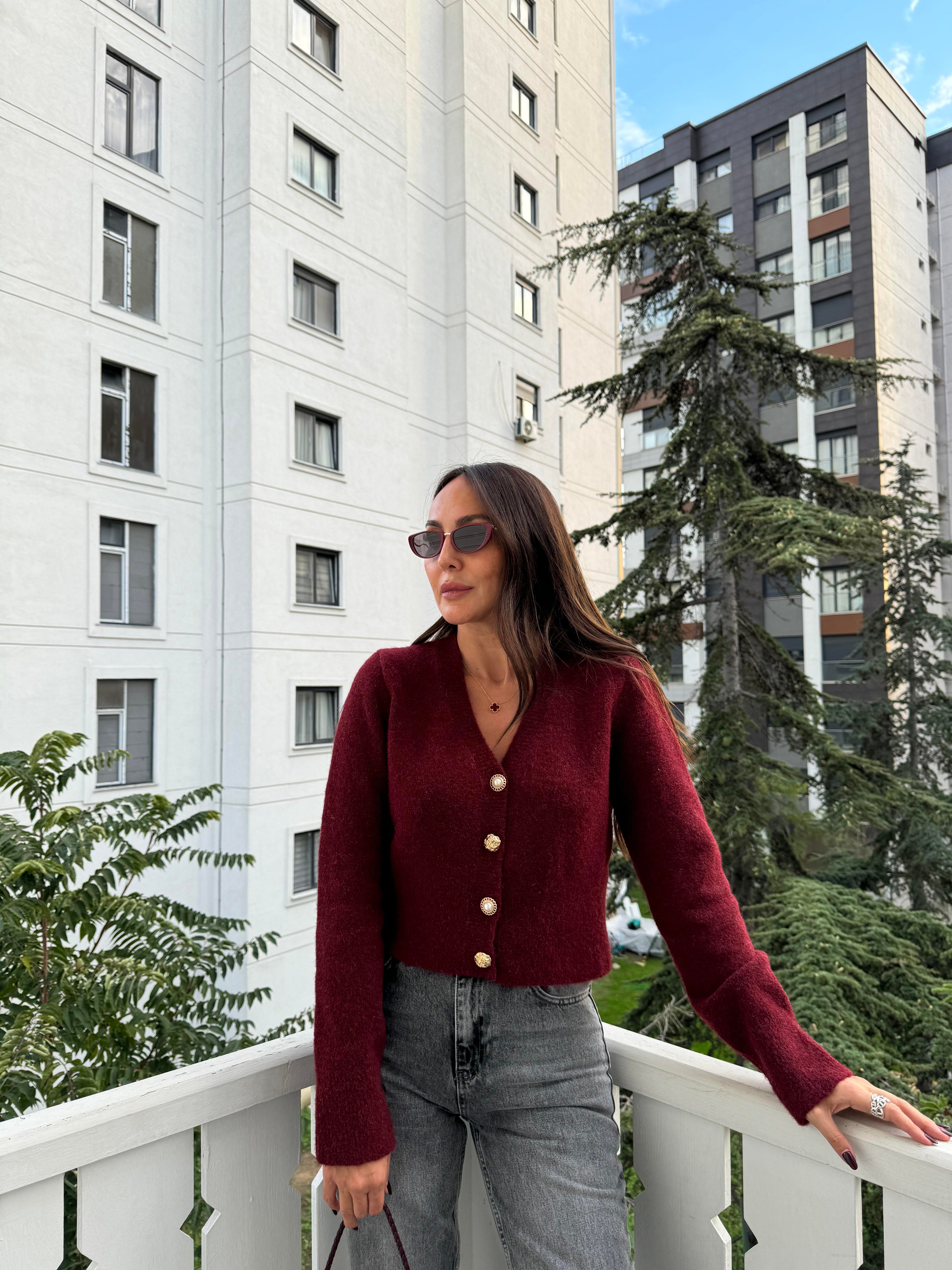 Bordo V Yaka Düğmeli Triko Hırka
