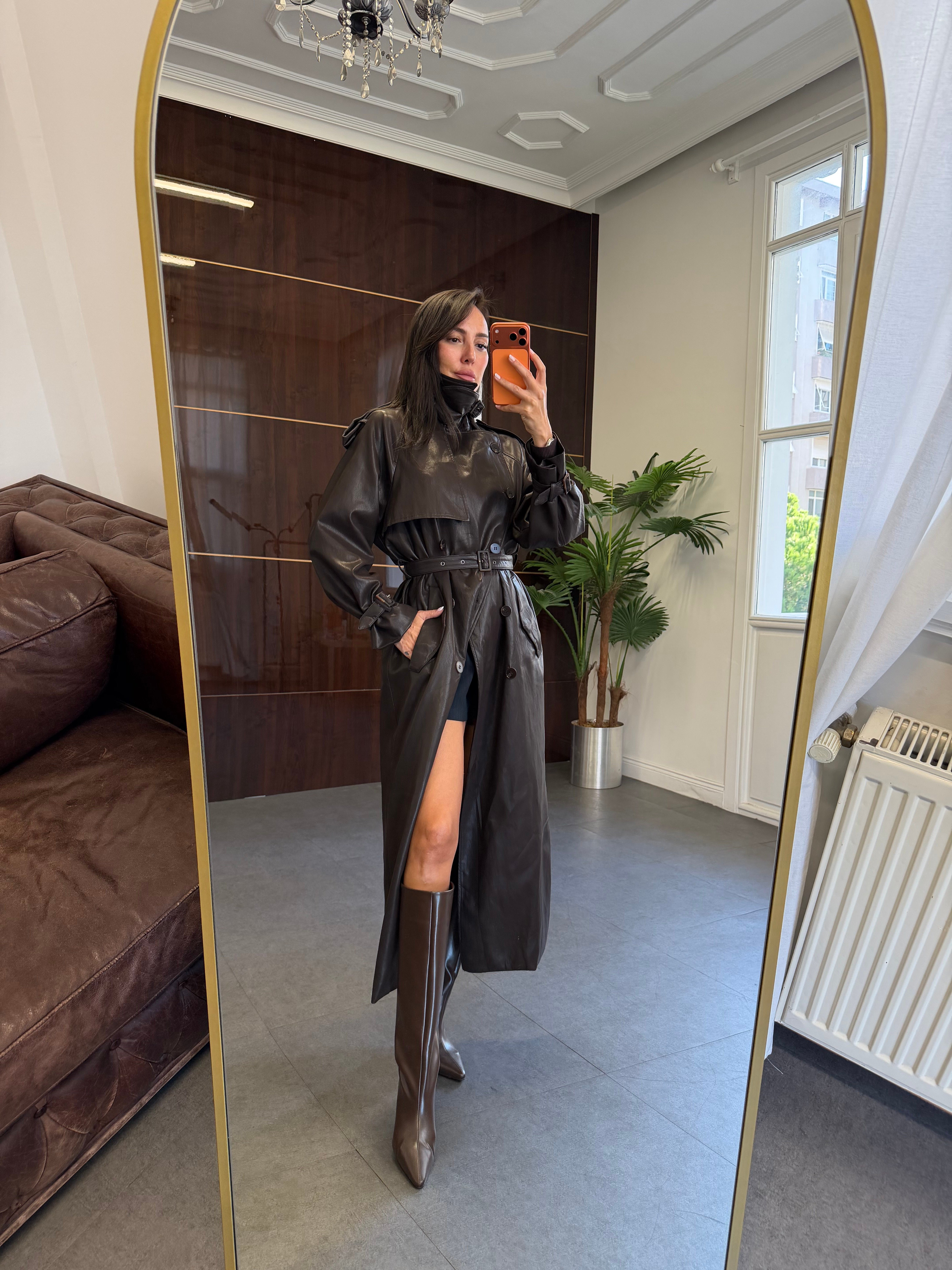 Dark Brown Deri Kuşaklı Trençkot