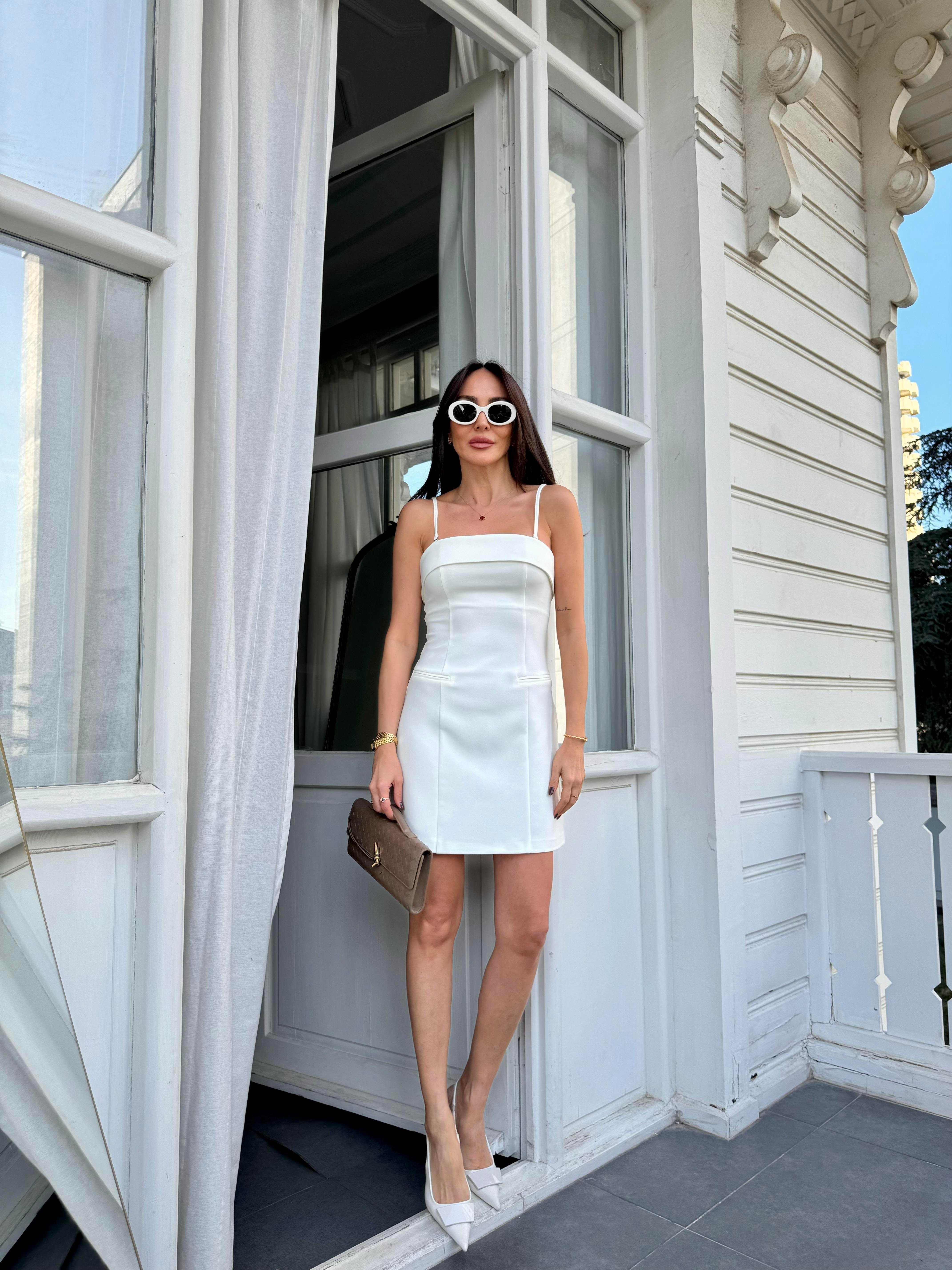 Ekru Askılı Mini Elbise