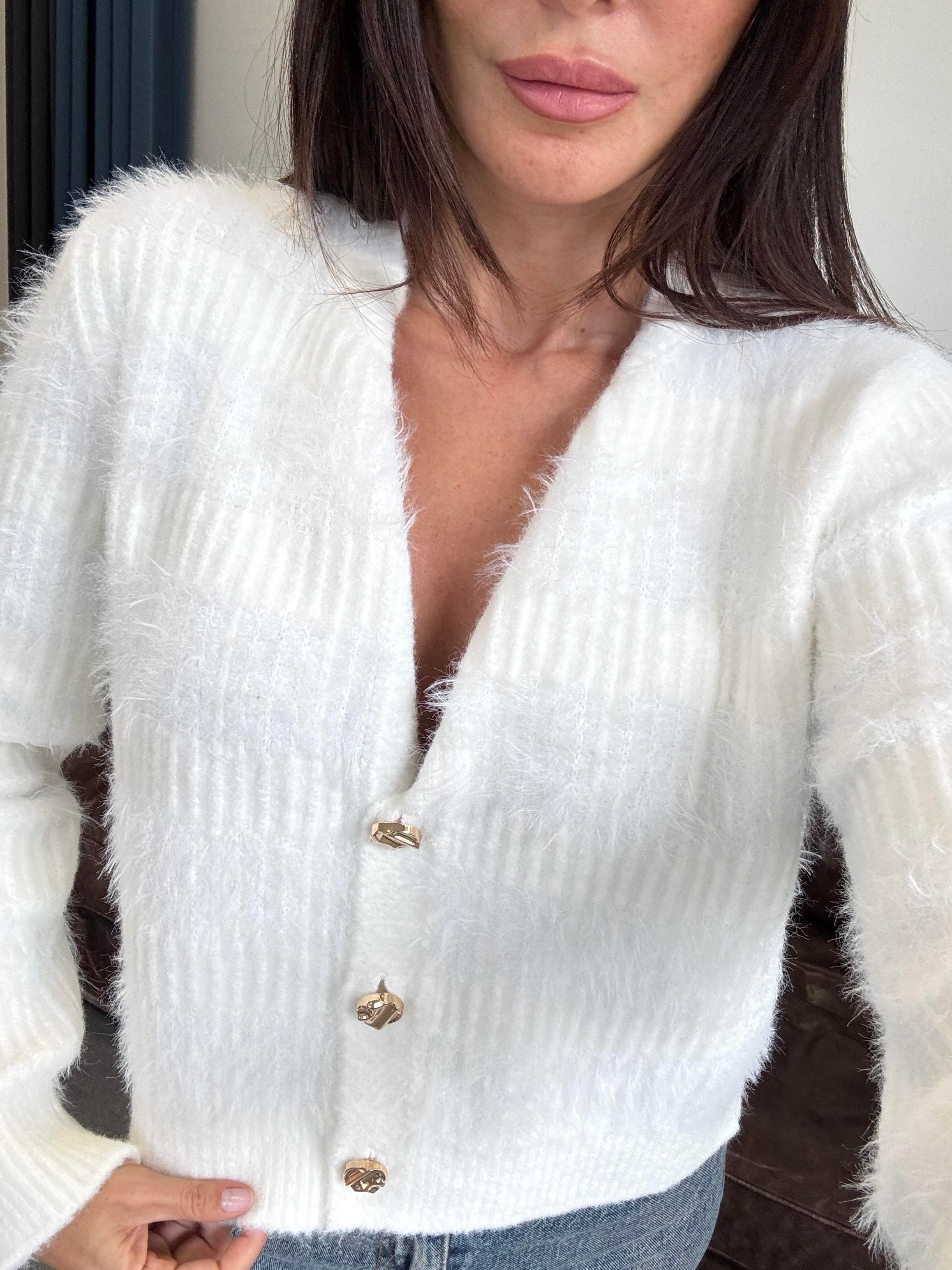 Ekru Bisiklet Yaka Yumuşak Dokulu Düğmeli Triko Hırka