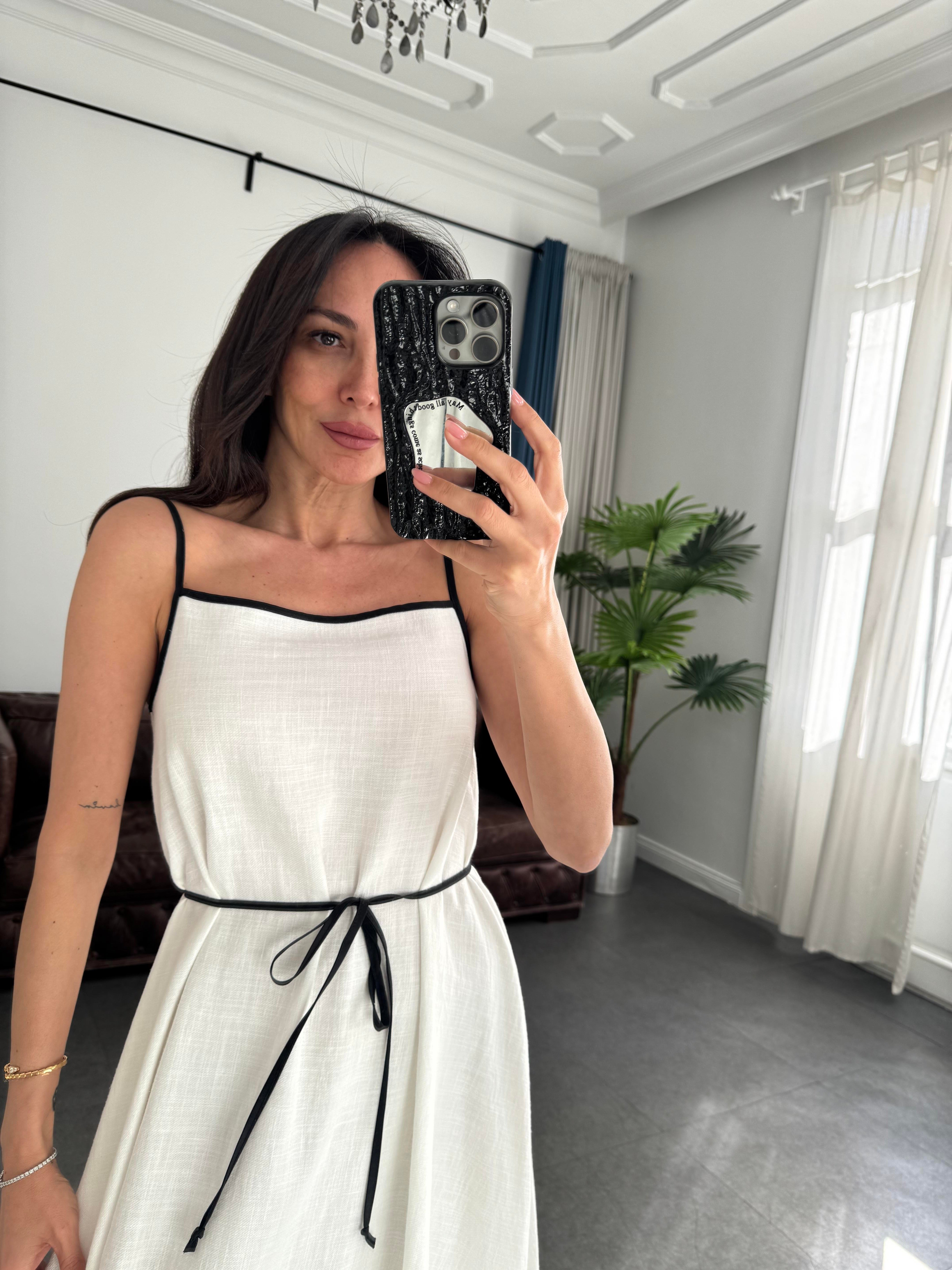 Ekru Biyeli Müslin Elbise