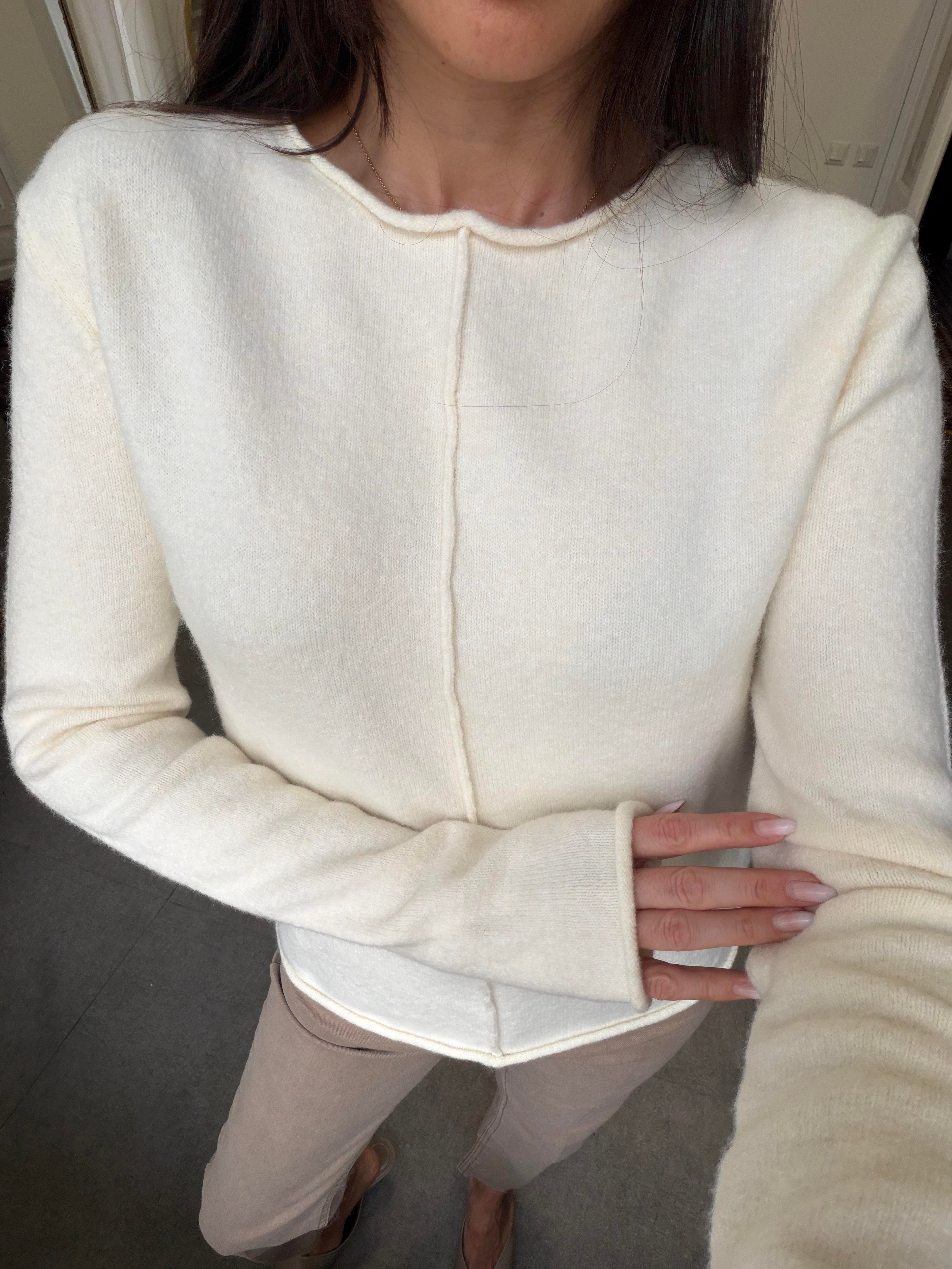 Ekru Kayık Yaka Kazak