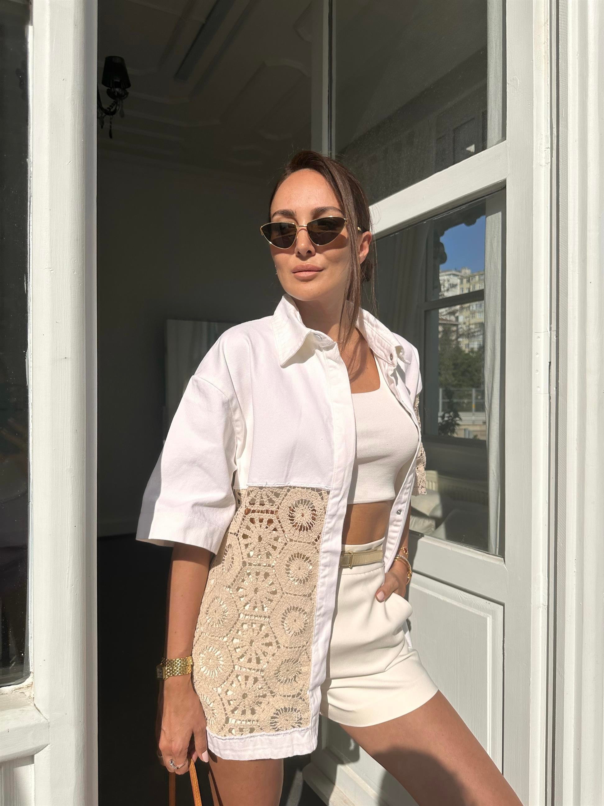 Ekru  Kısa Kol Denim Ceket