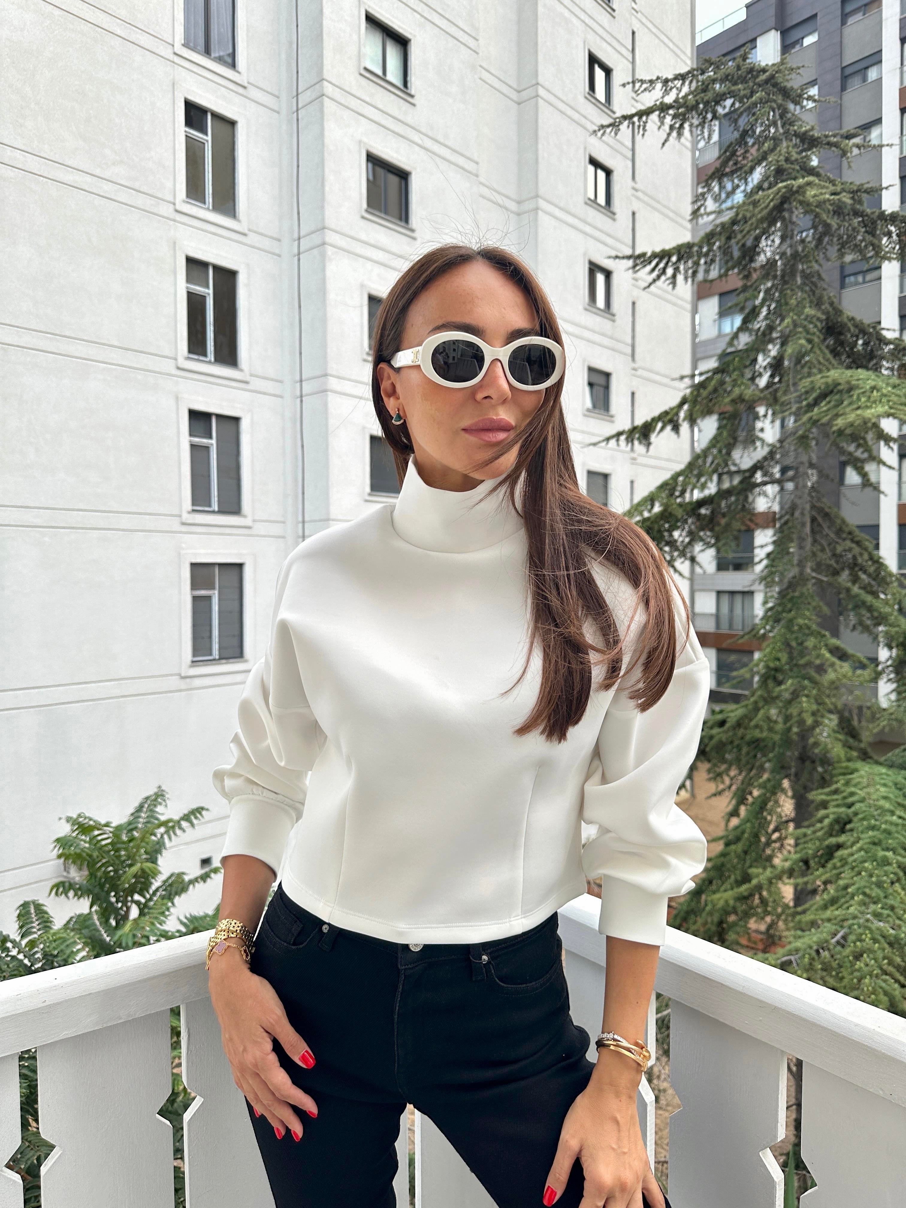 Ekru Scuba Sweatshirt