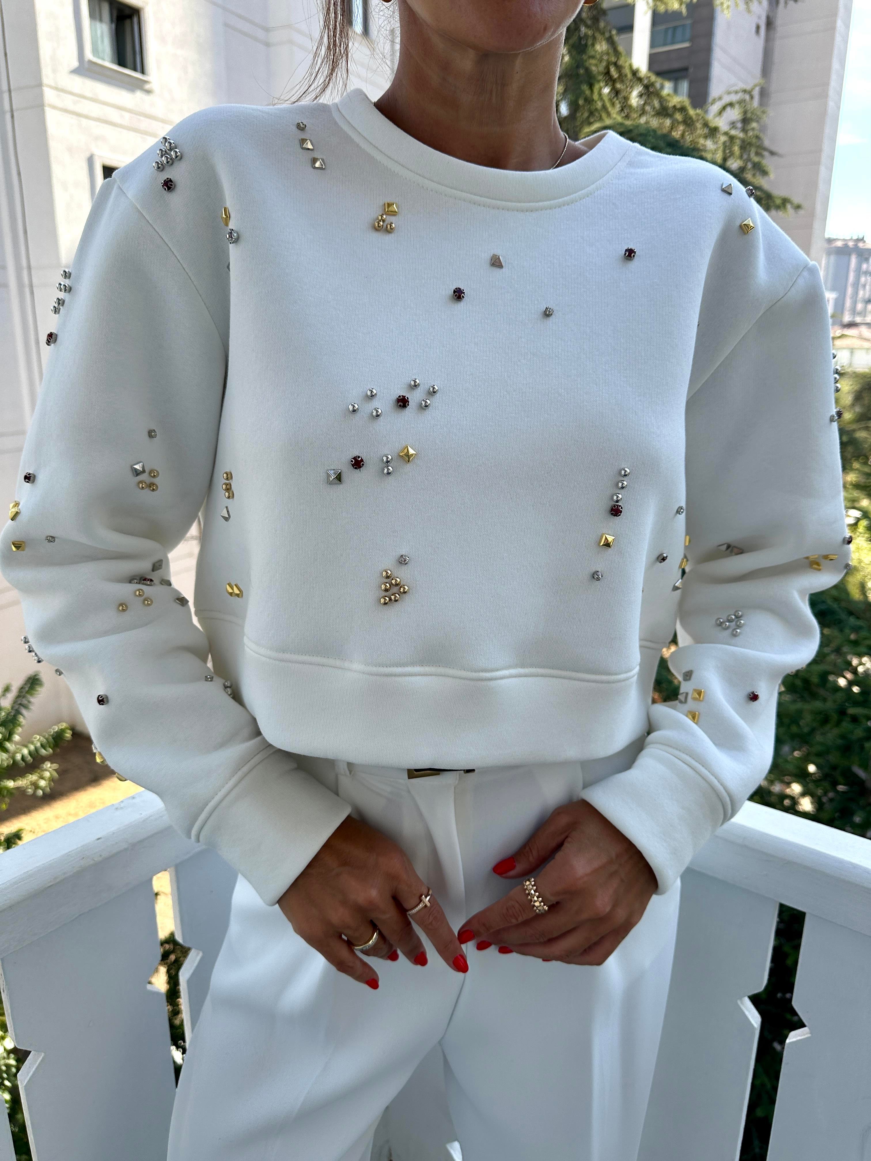 Ekru Taşlı Sweatshirt