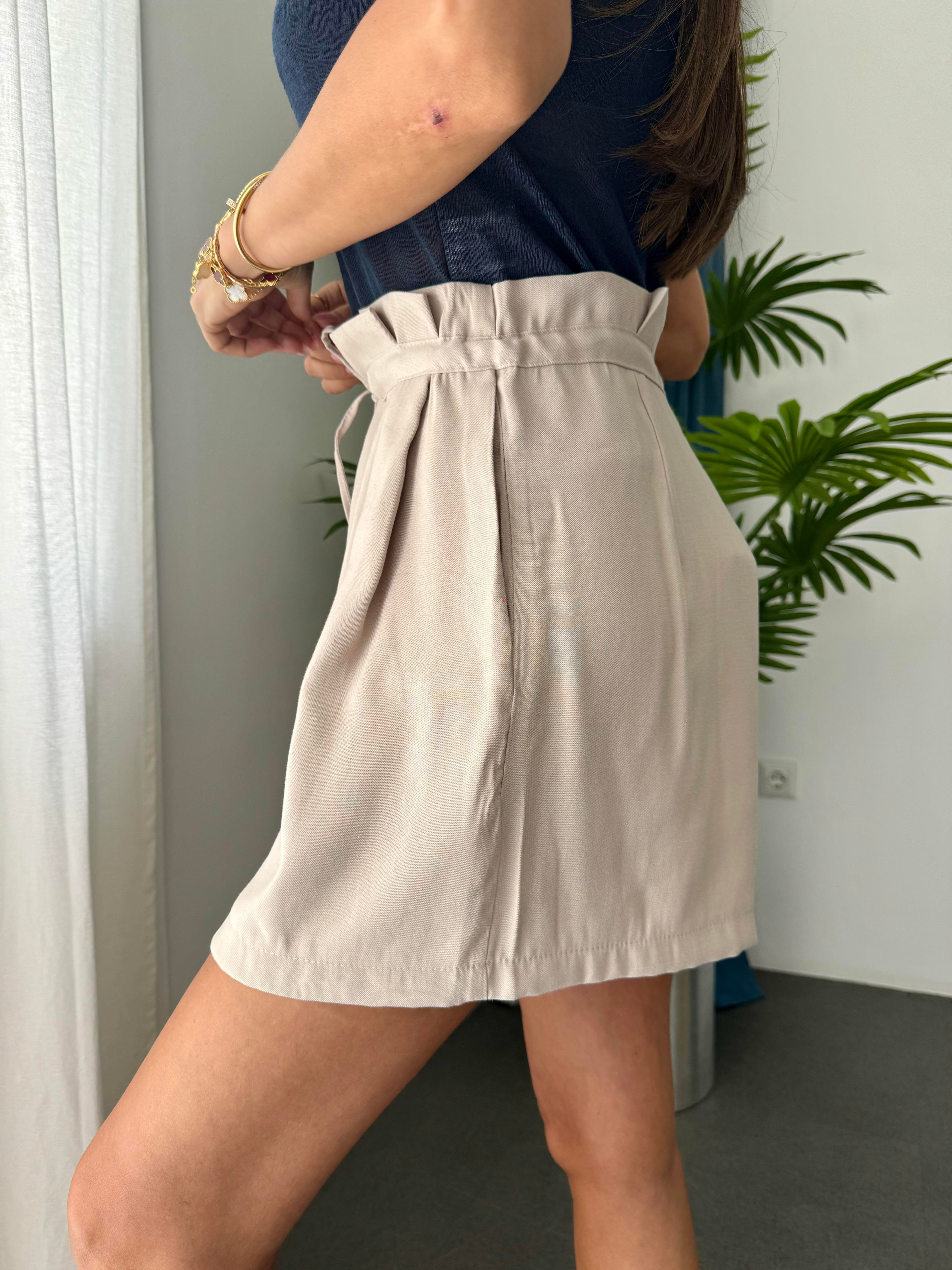 Ekru Tencel Kumaş Şort