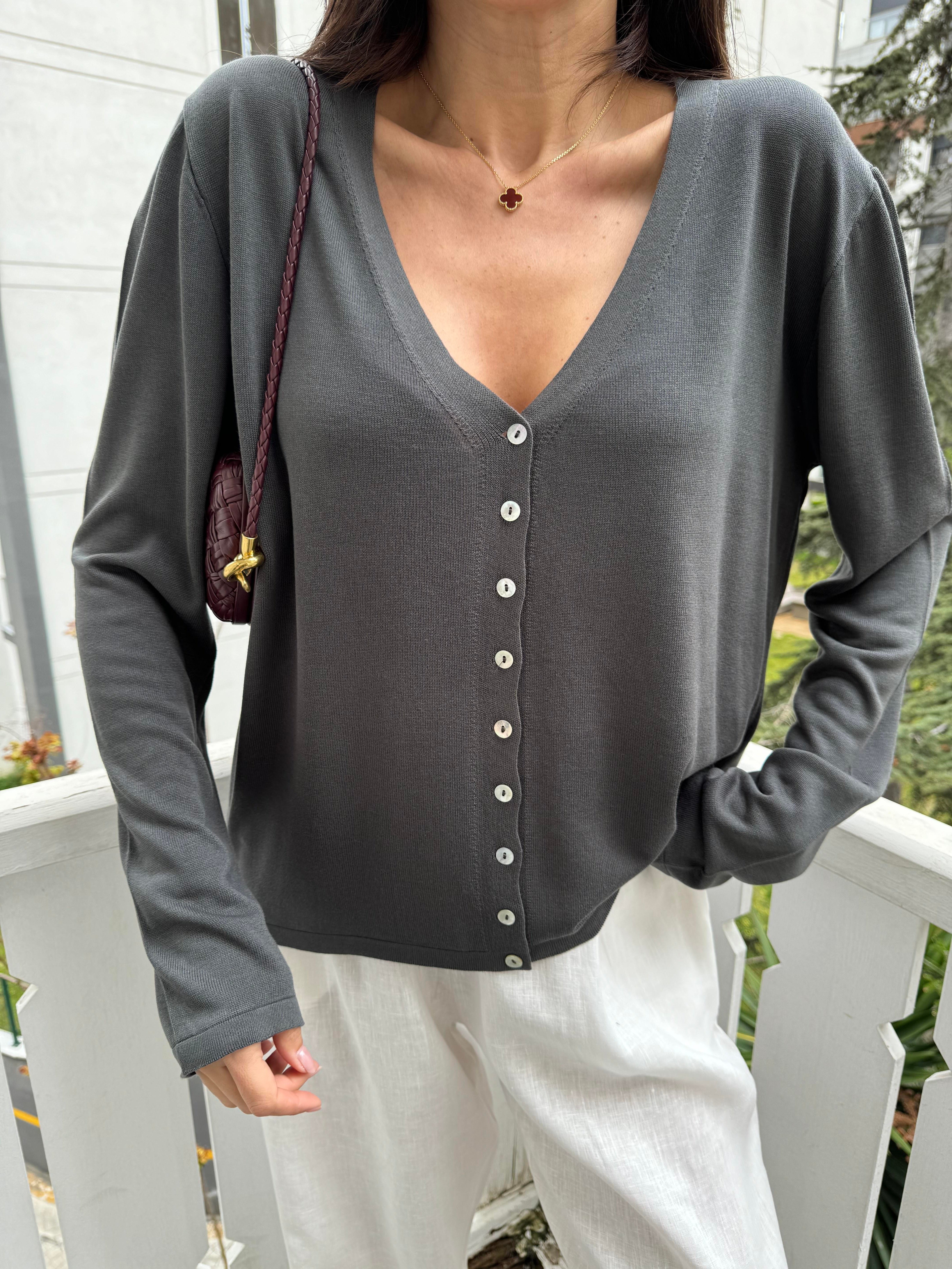 Füme 9 Düğmeli Hırka