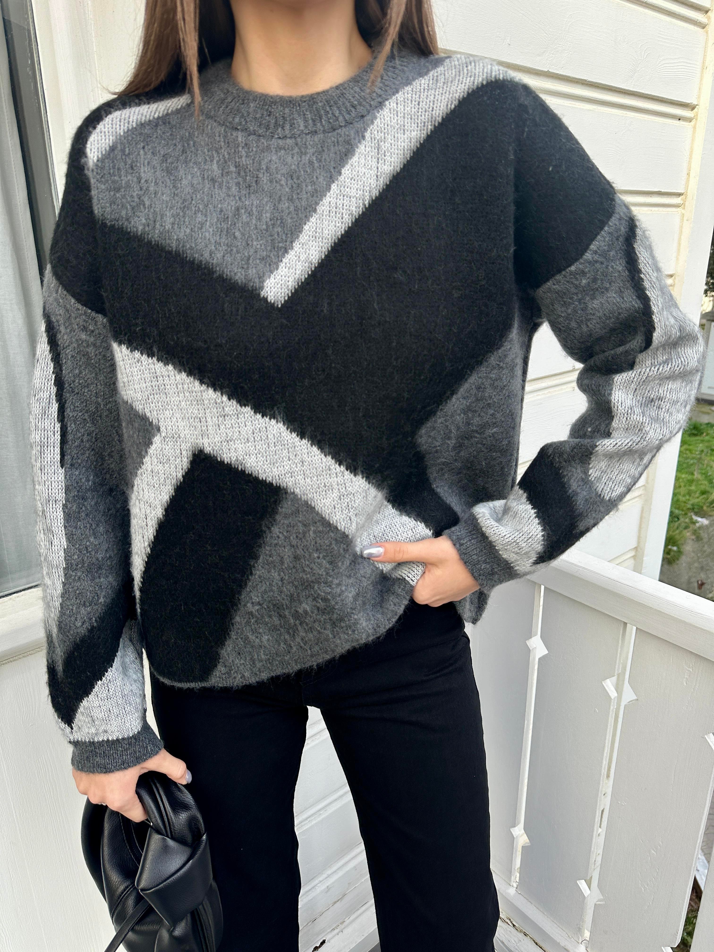 Füme Üç Renk Kazak