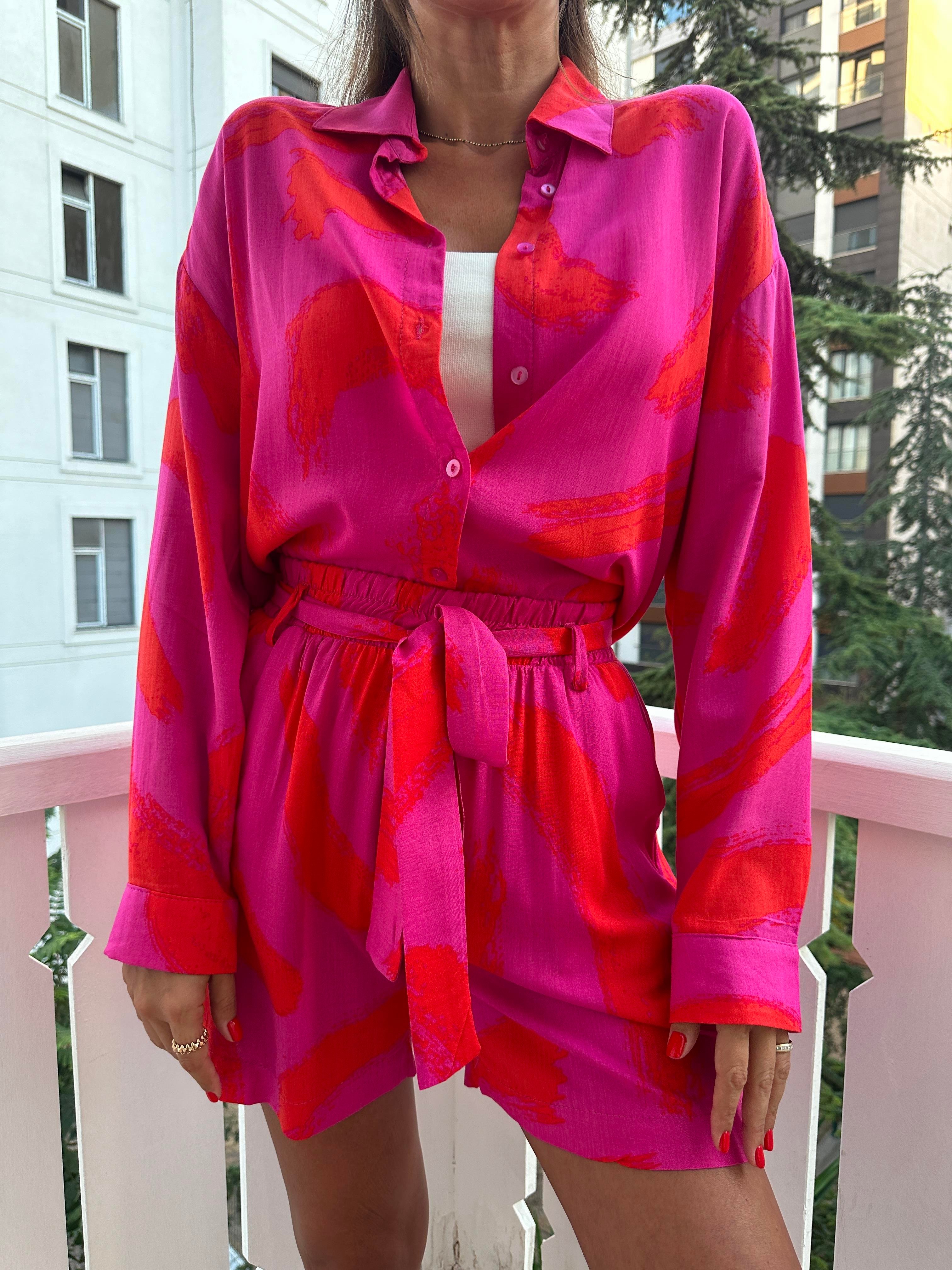 Fuşya Şortlu Kadın Takım