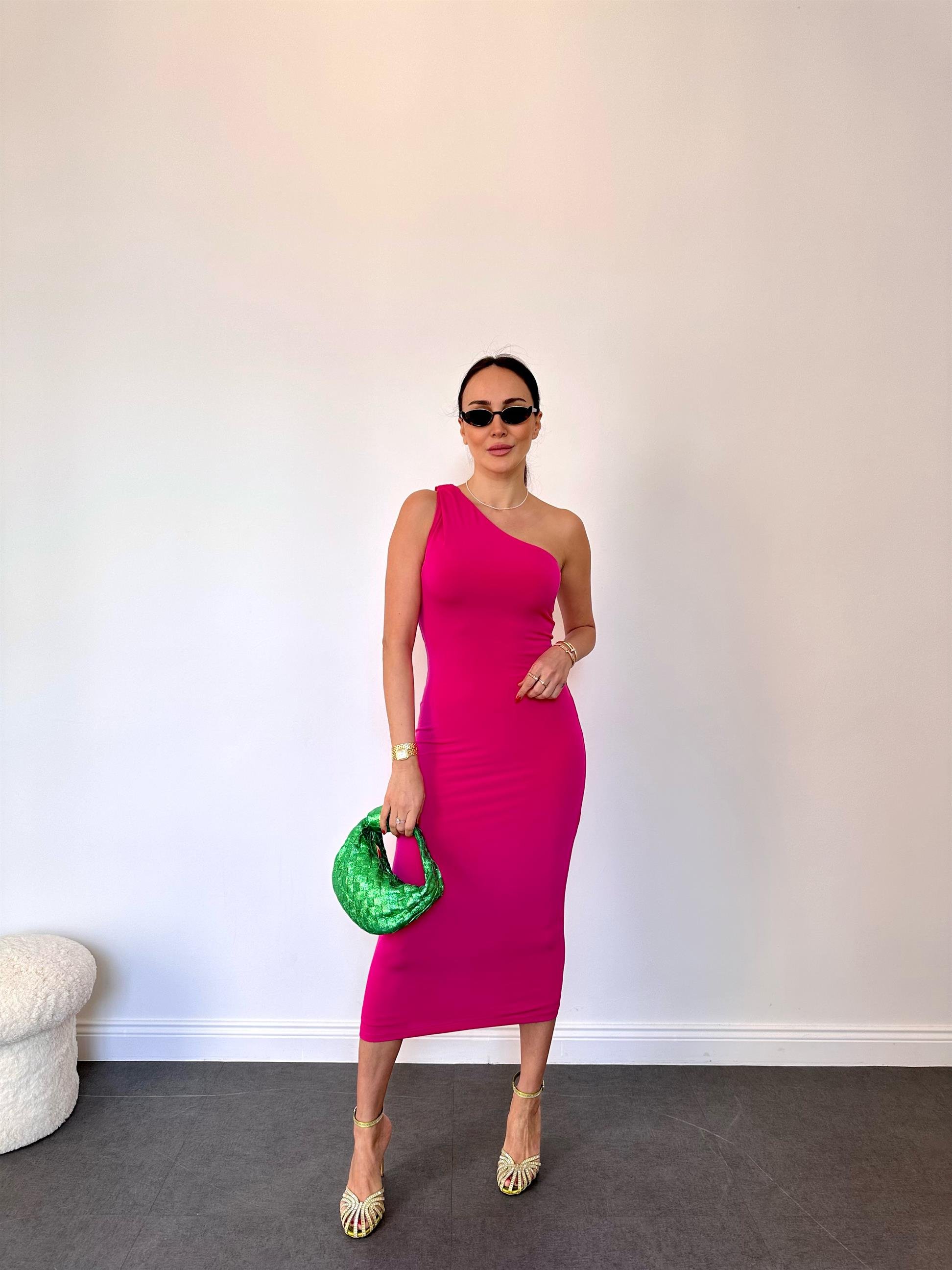 Fuşya  Tek Omuz Midi Elbise