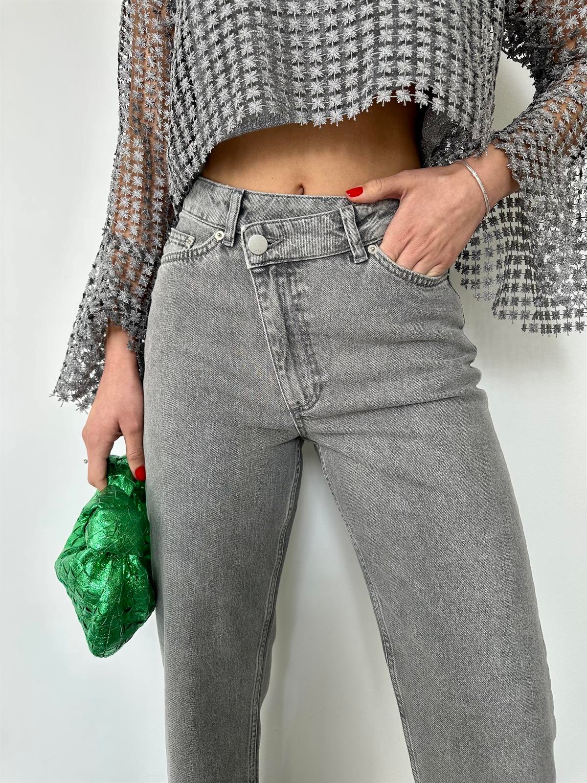 Gri  Bol Paçalı Jean