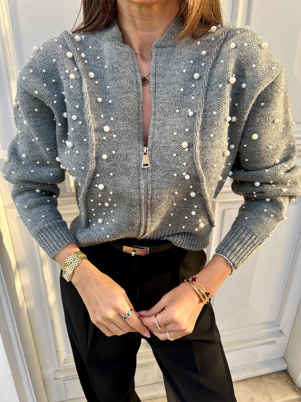 Gri İnci Taş Detaylı Fermuarlı Hırka