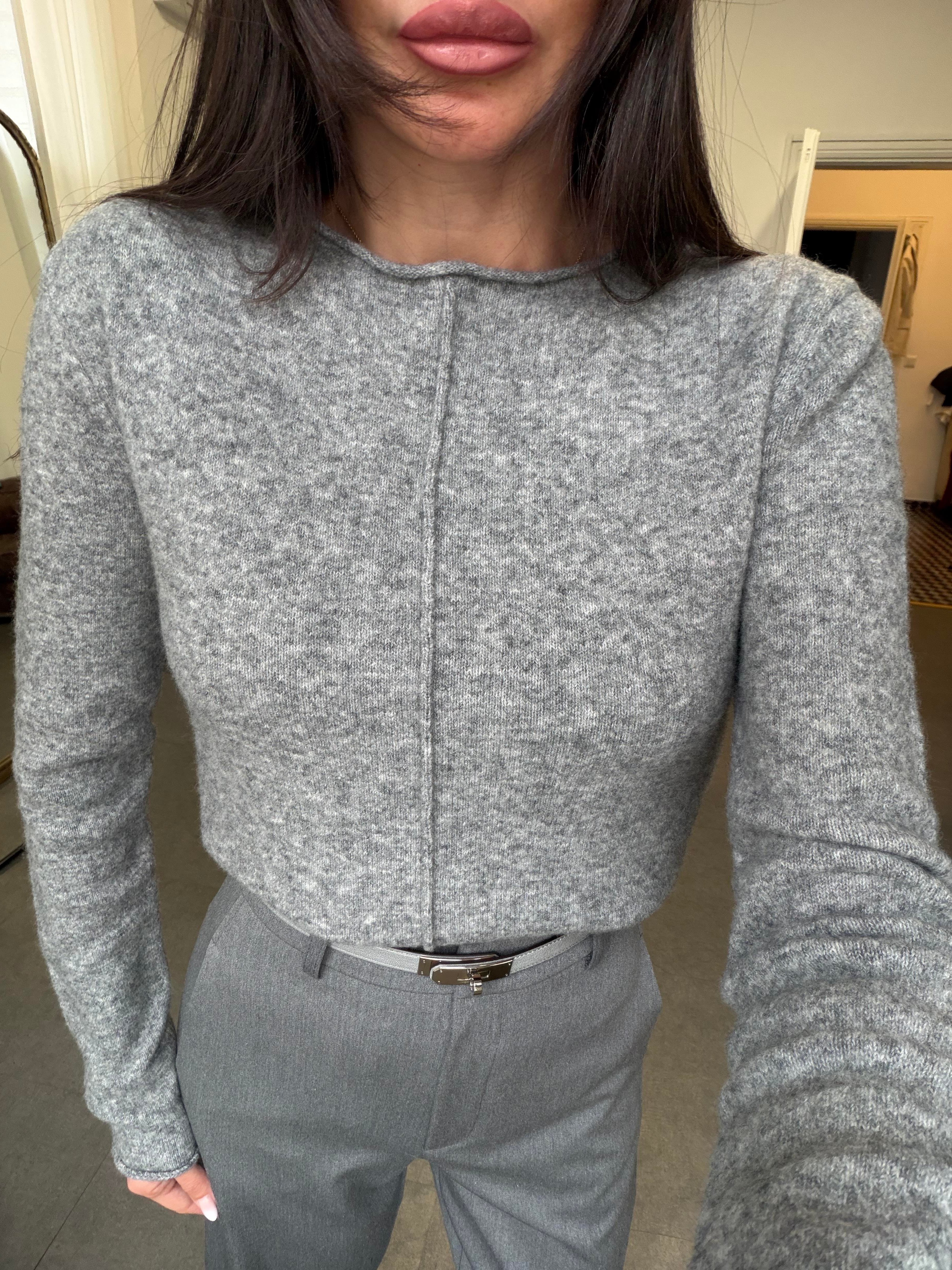 Gri Kayık Yaka Kazak