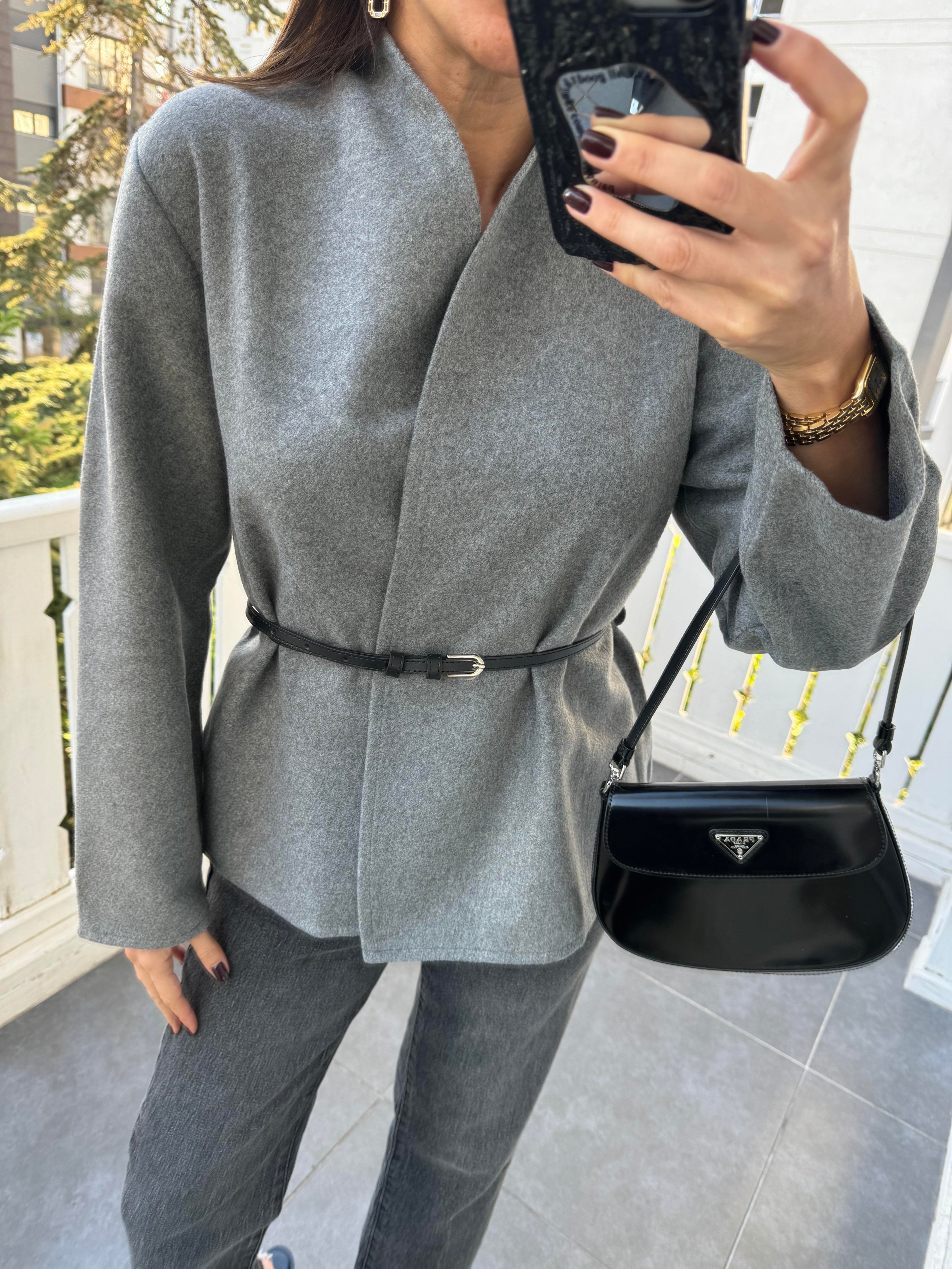 Gri Kruvaze Kemerli İnce Ceket