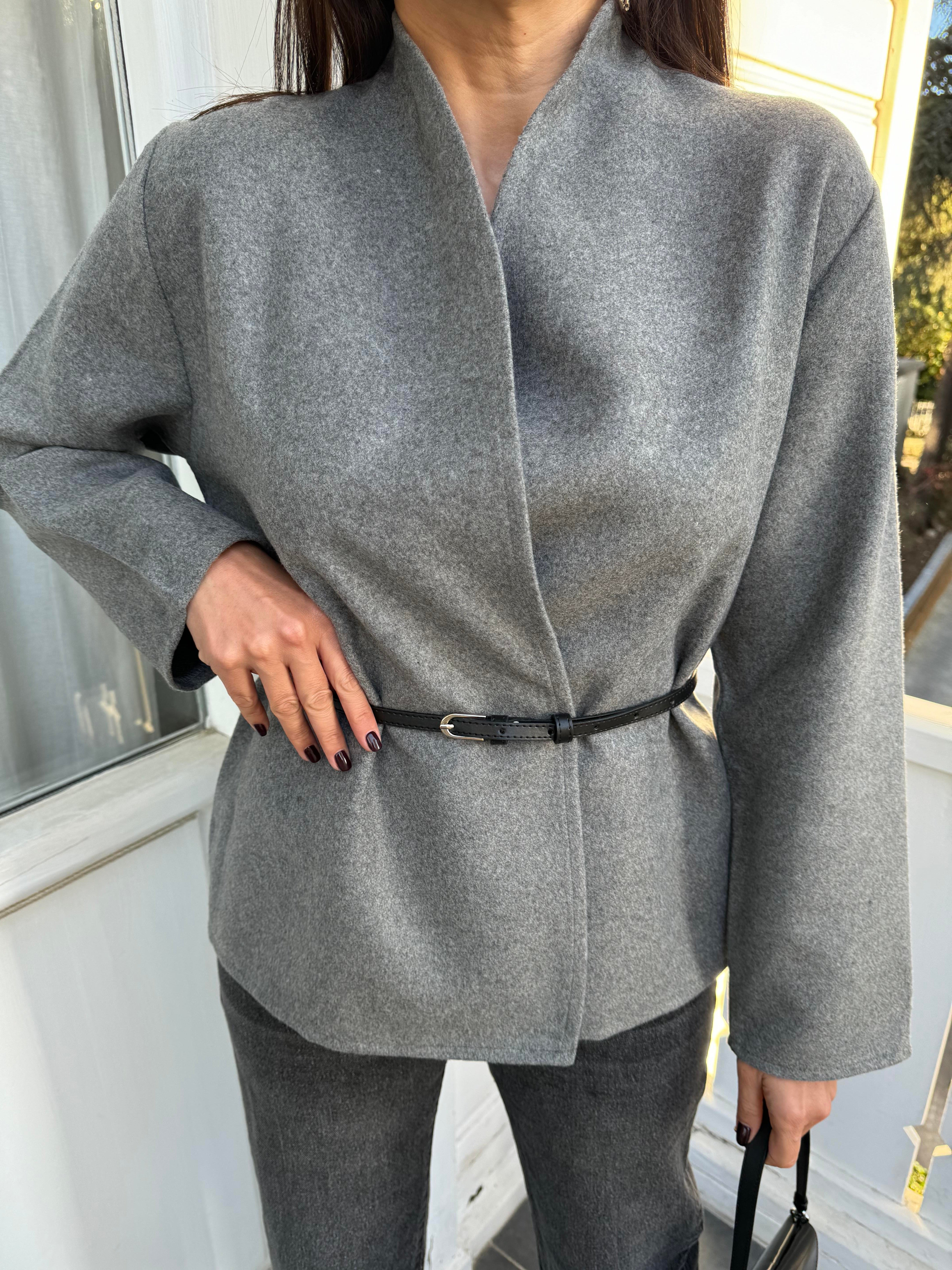 Gri Kruvaze Kemerli İnce Ceket