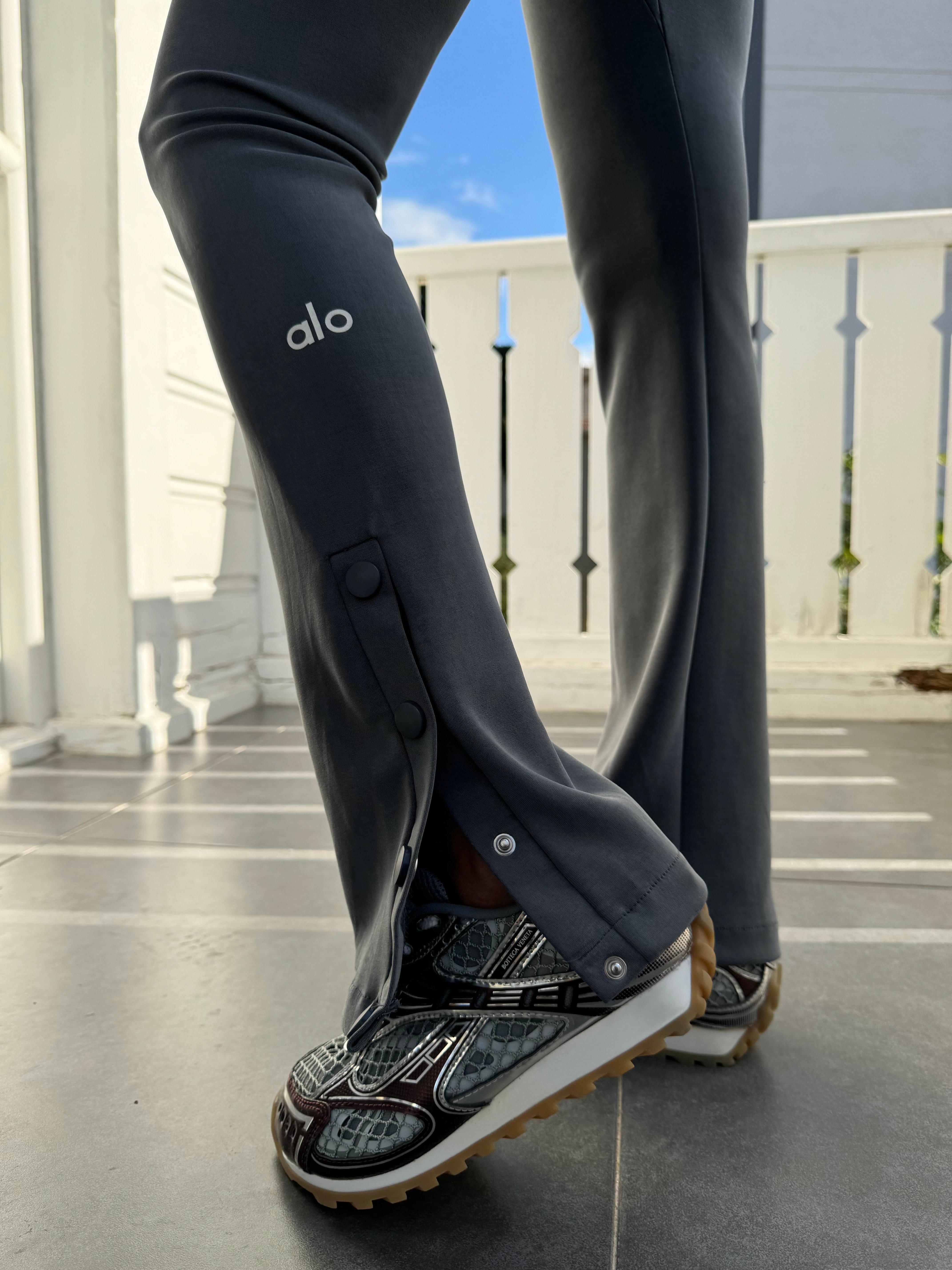 Gri Paçası Çıtçıtlı Yoga Tayt