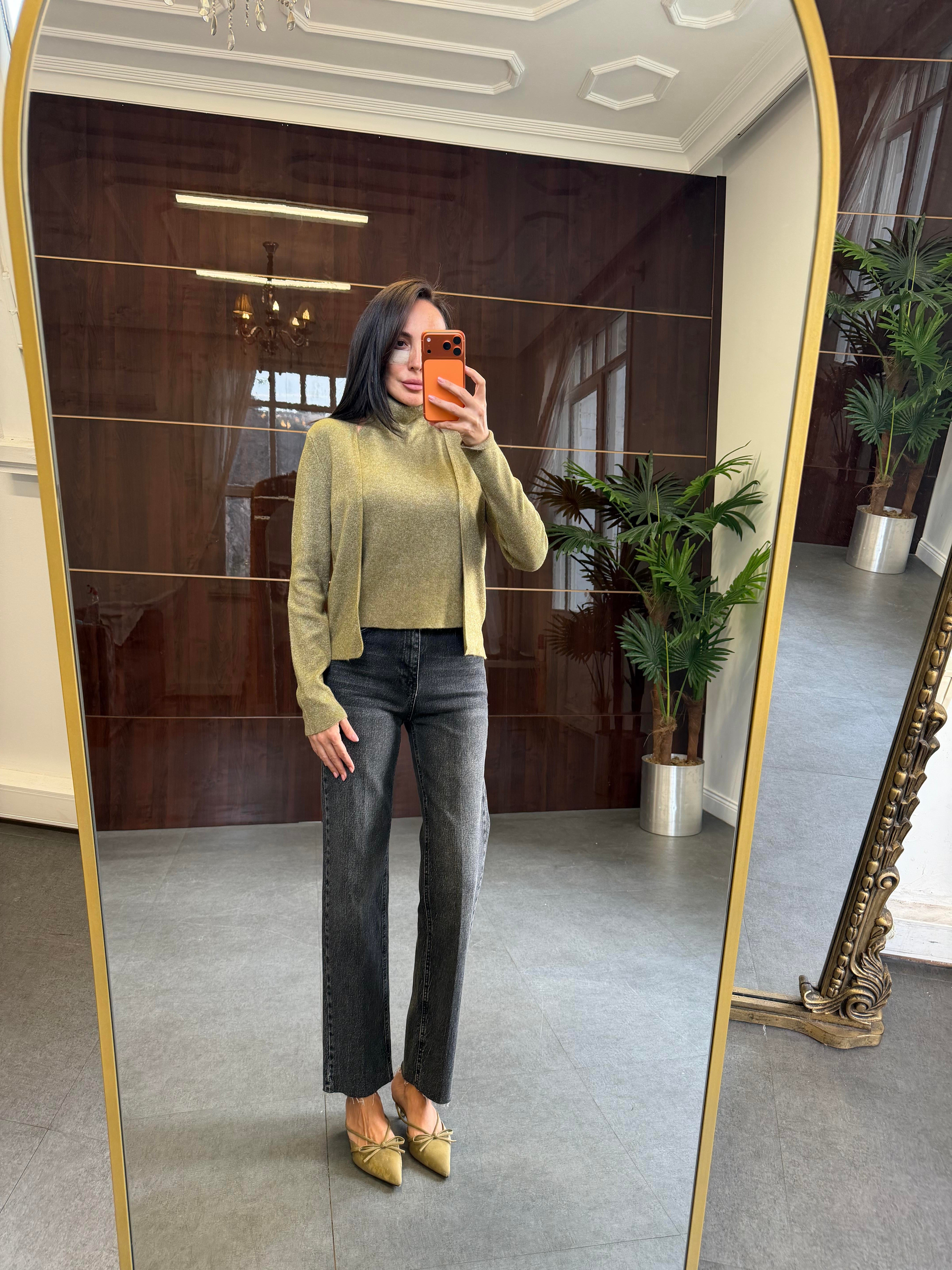 Haki Tasarım Bluzlu Hırka