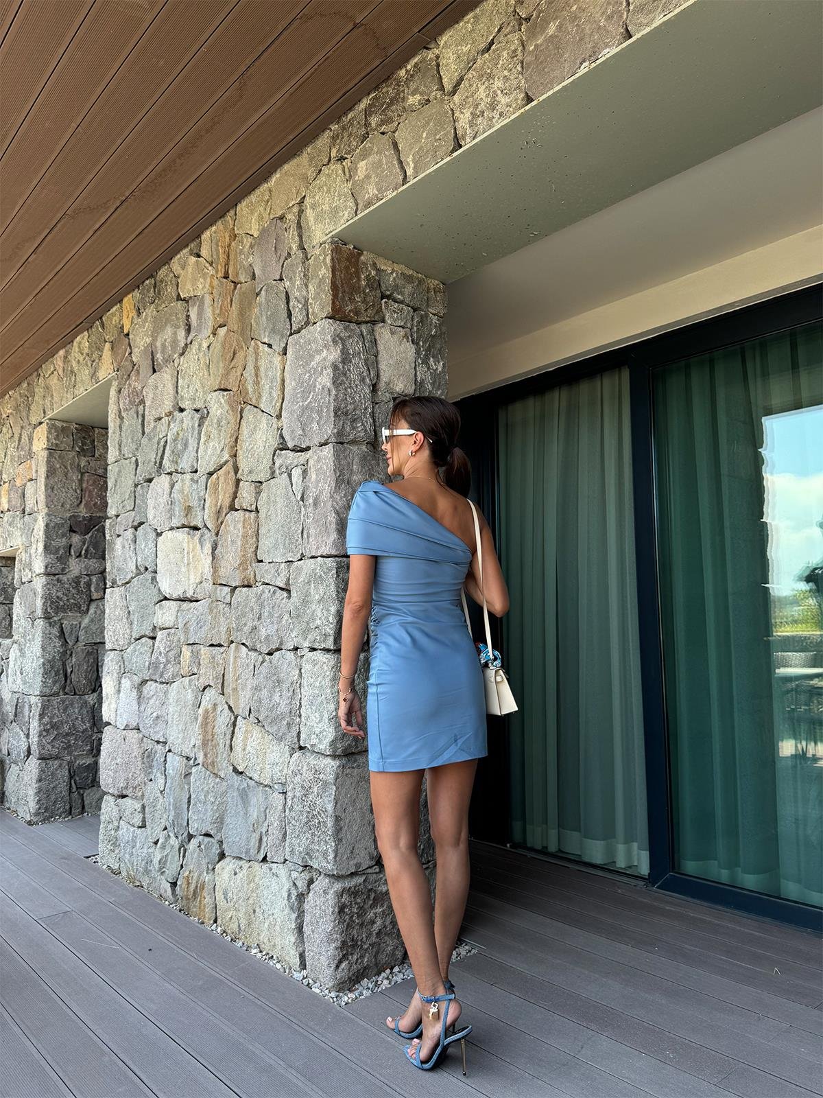 İndigo Mavi Tek Omuz Drape Kısa Elbise