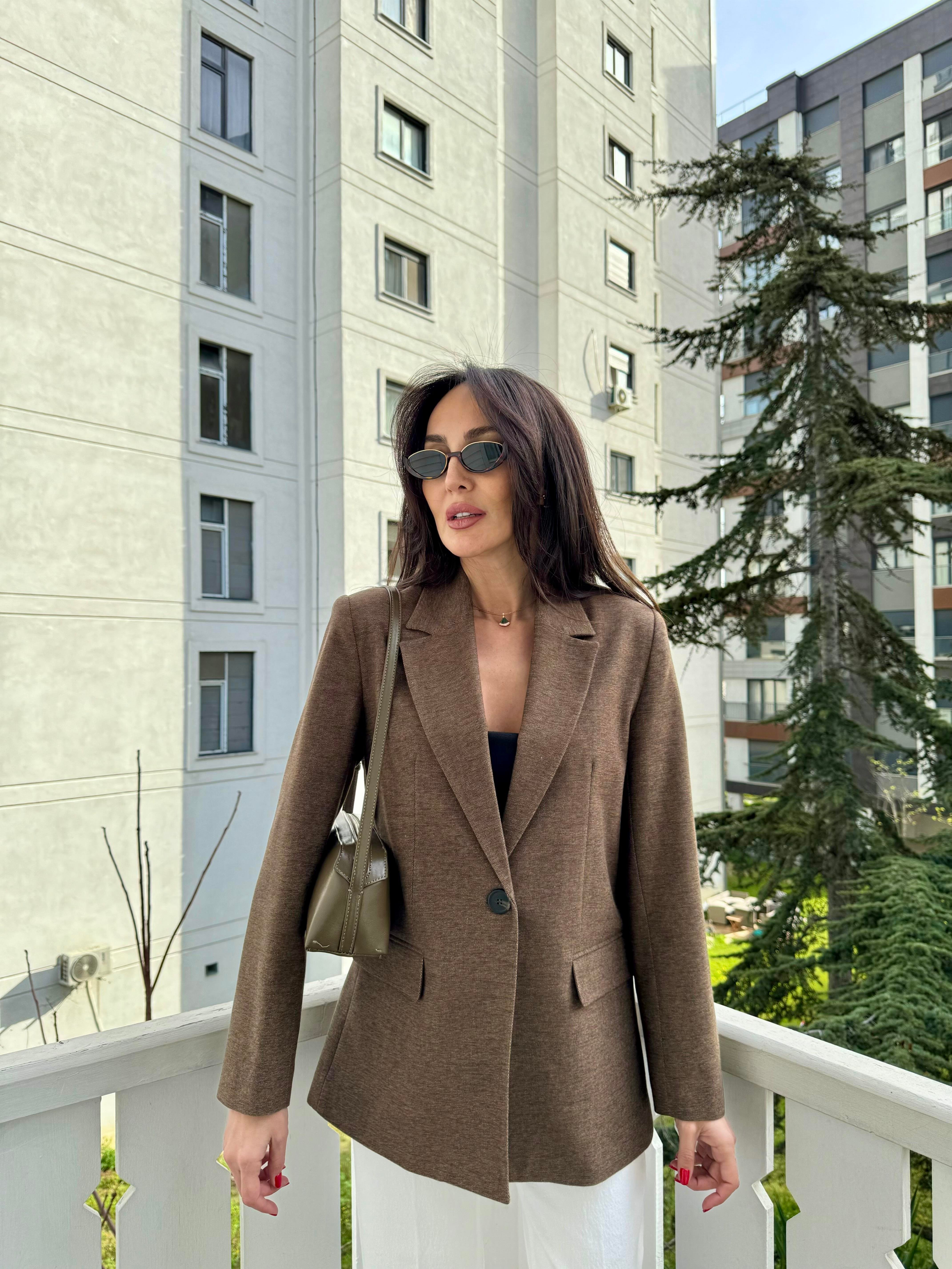 Kahve Dümdüz Fit Blazer