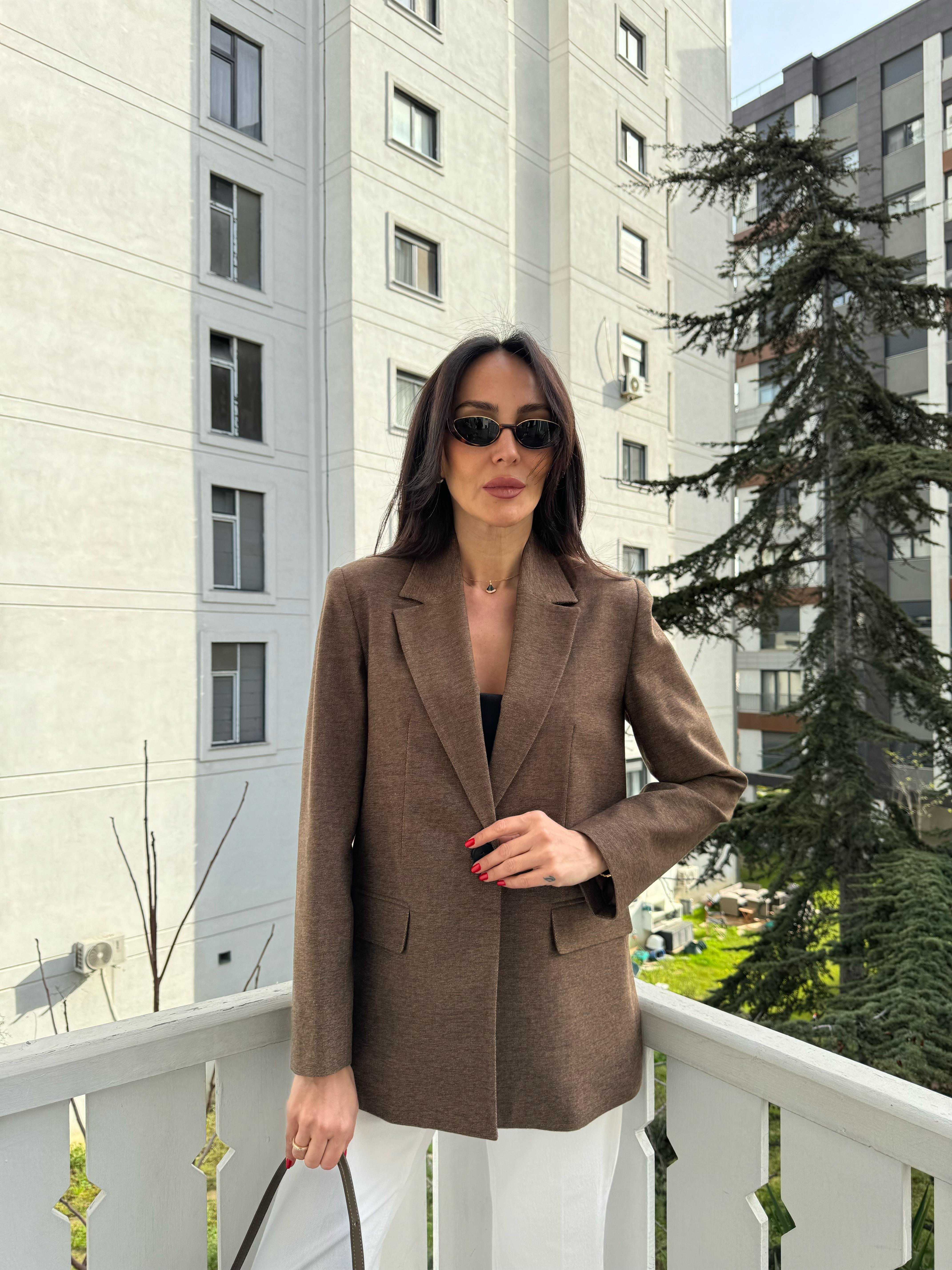 Kahve Dümdüz Fit Blazer