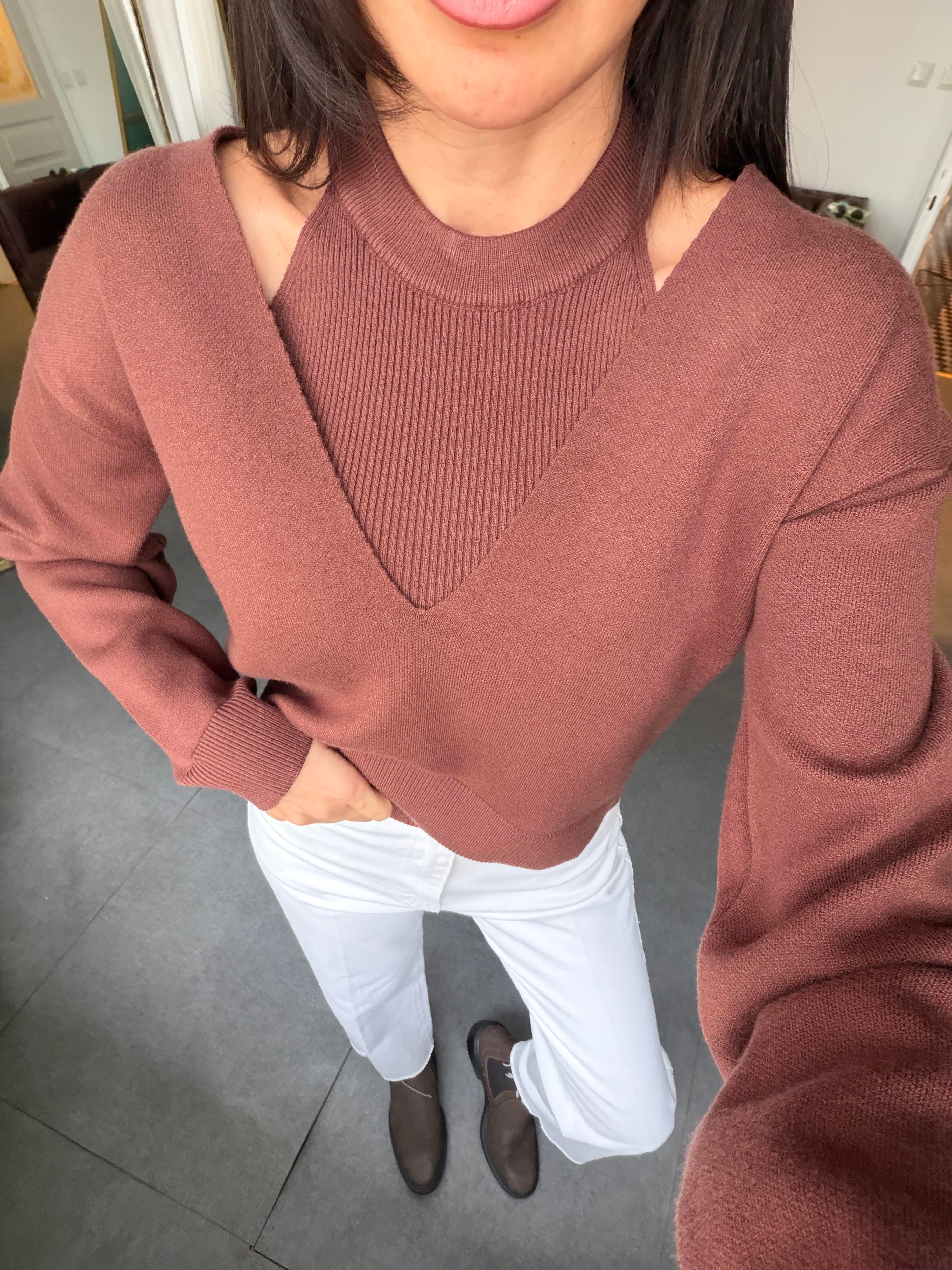 Kahve İkili V Yaka Kazak