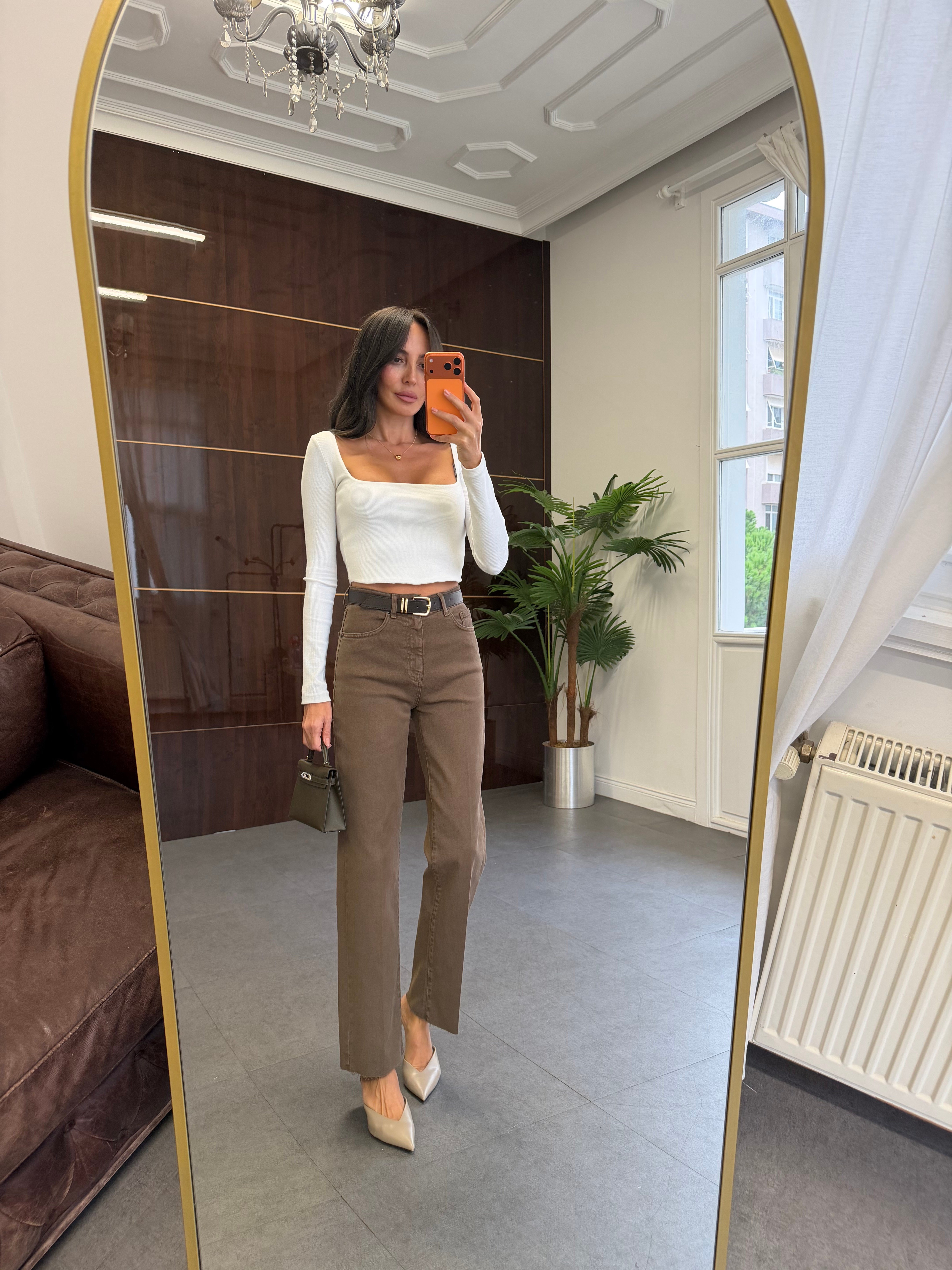 Kahve Kemerli Kesik Paça Wide Leg Jean Pantolon