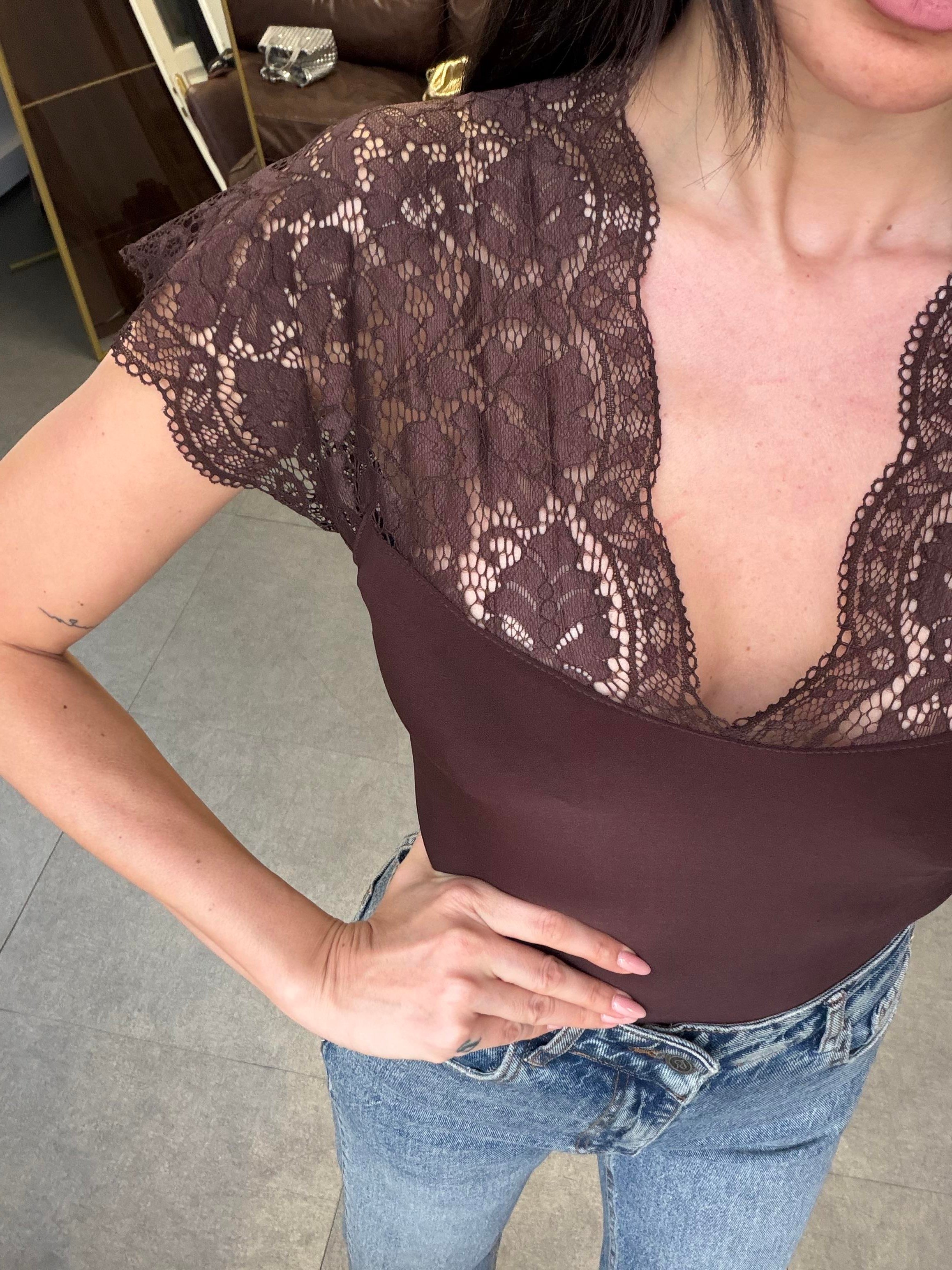 Kahve Kolları Dantelli Bluz