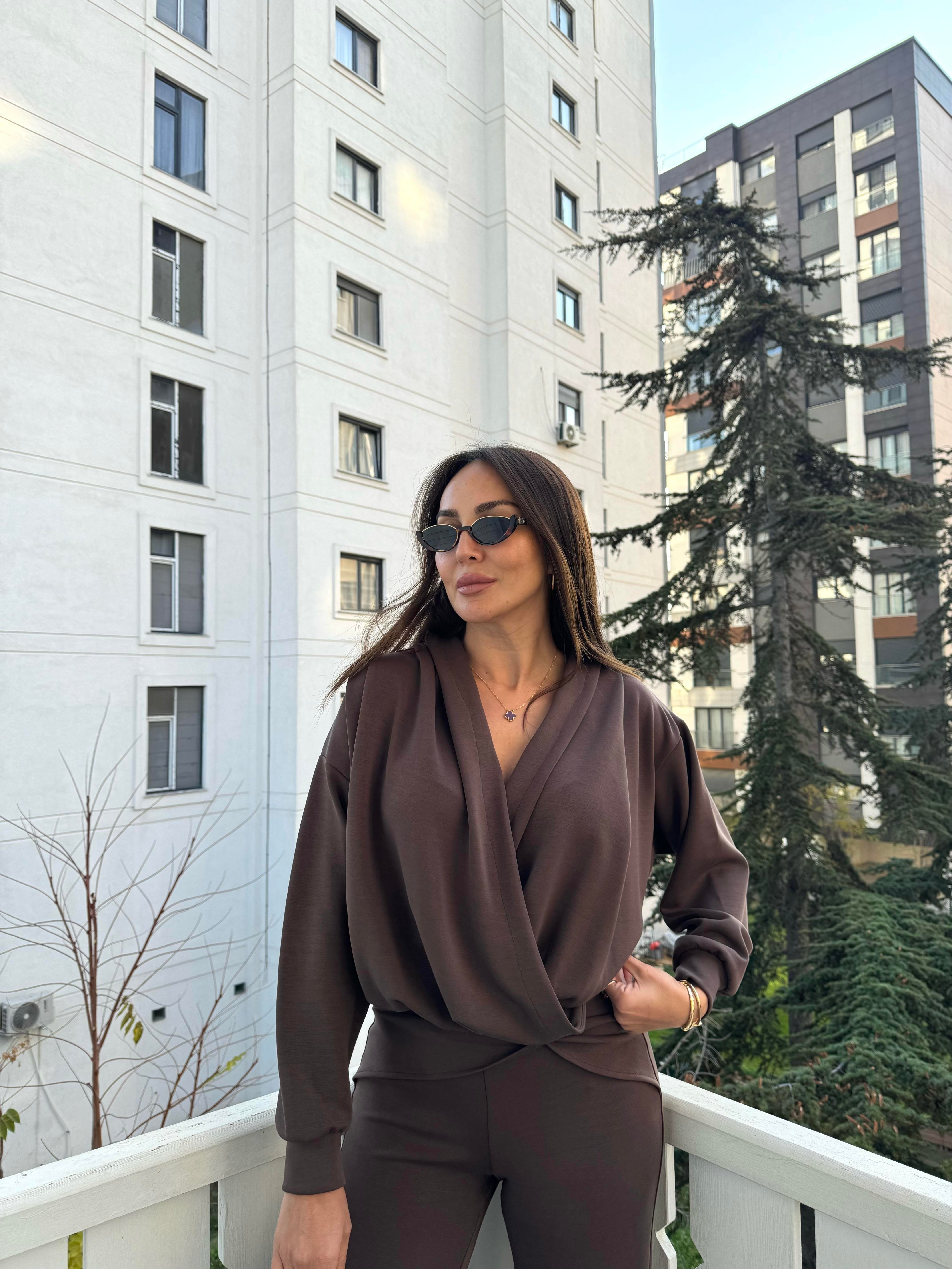 Kahve Modal Kruvaze Bluz Takım