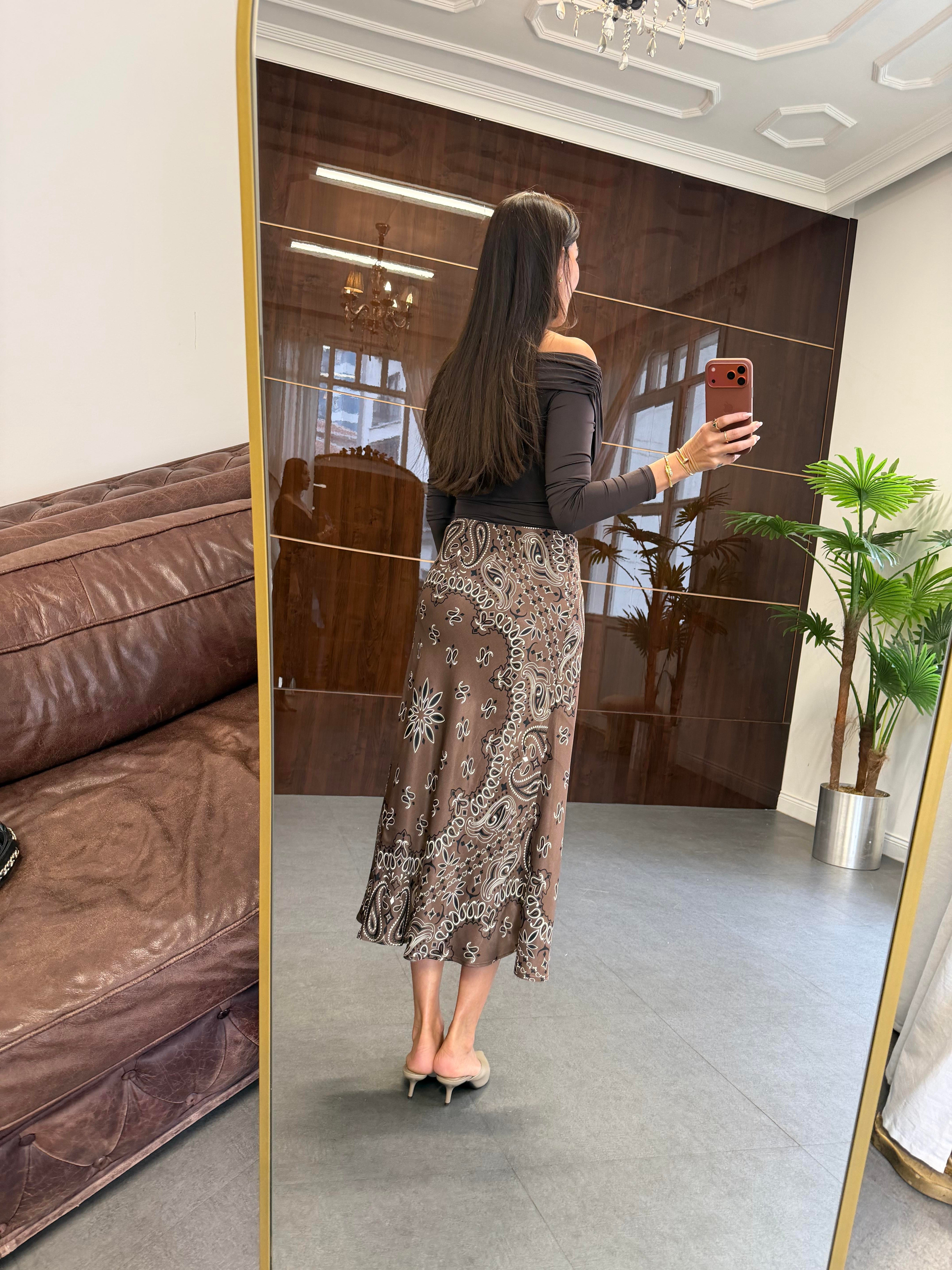 Kahve Şal Desenli Verev Etek