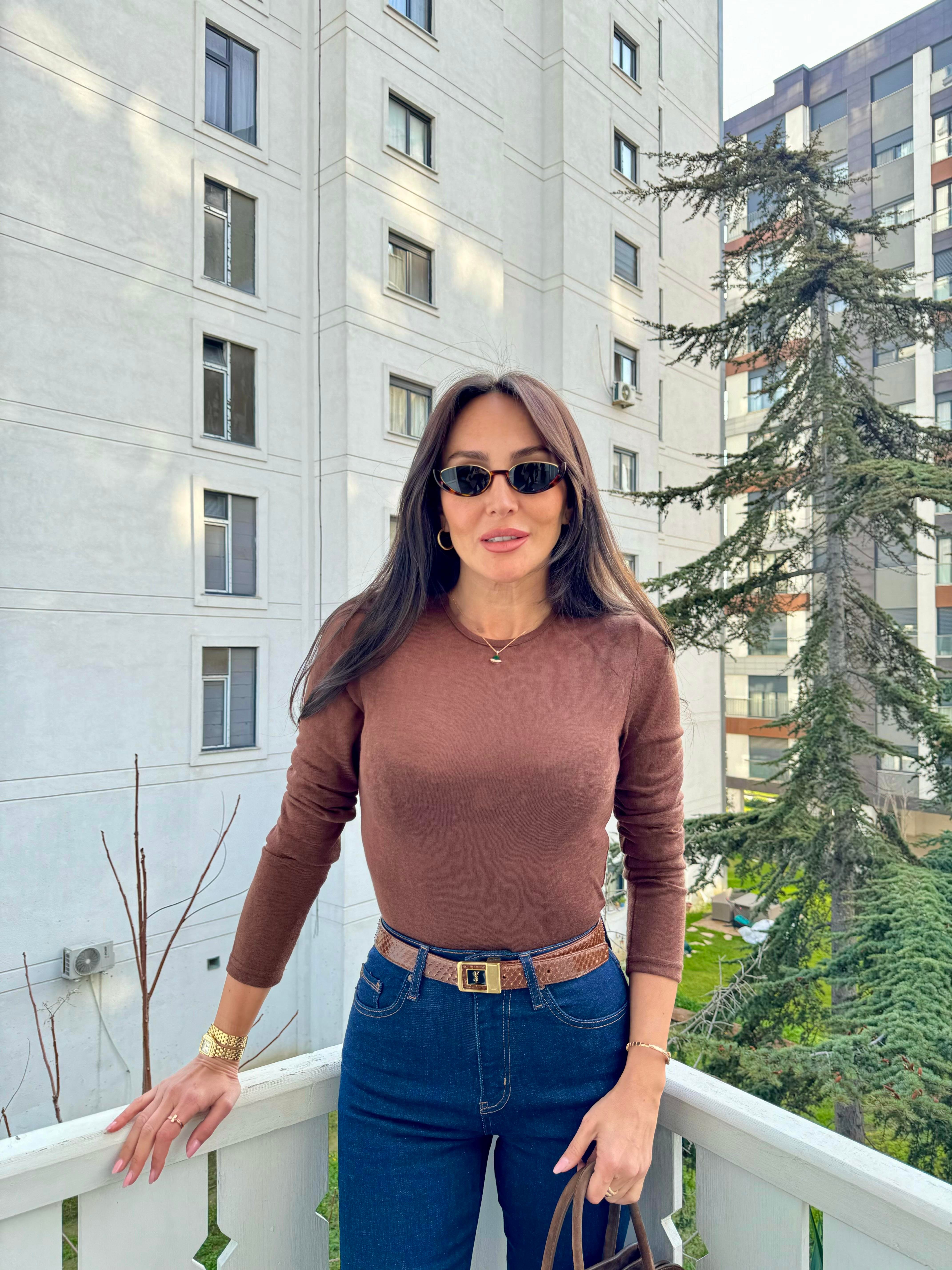 Kahve Sıfır Yaka Merserize Triko