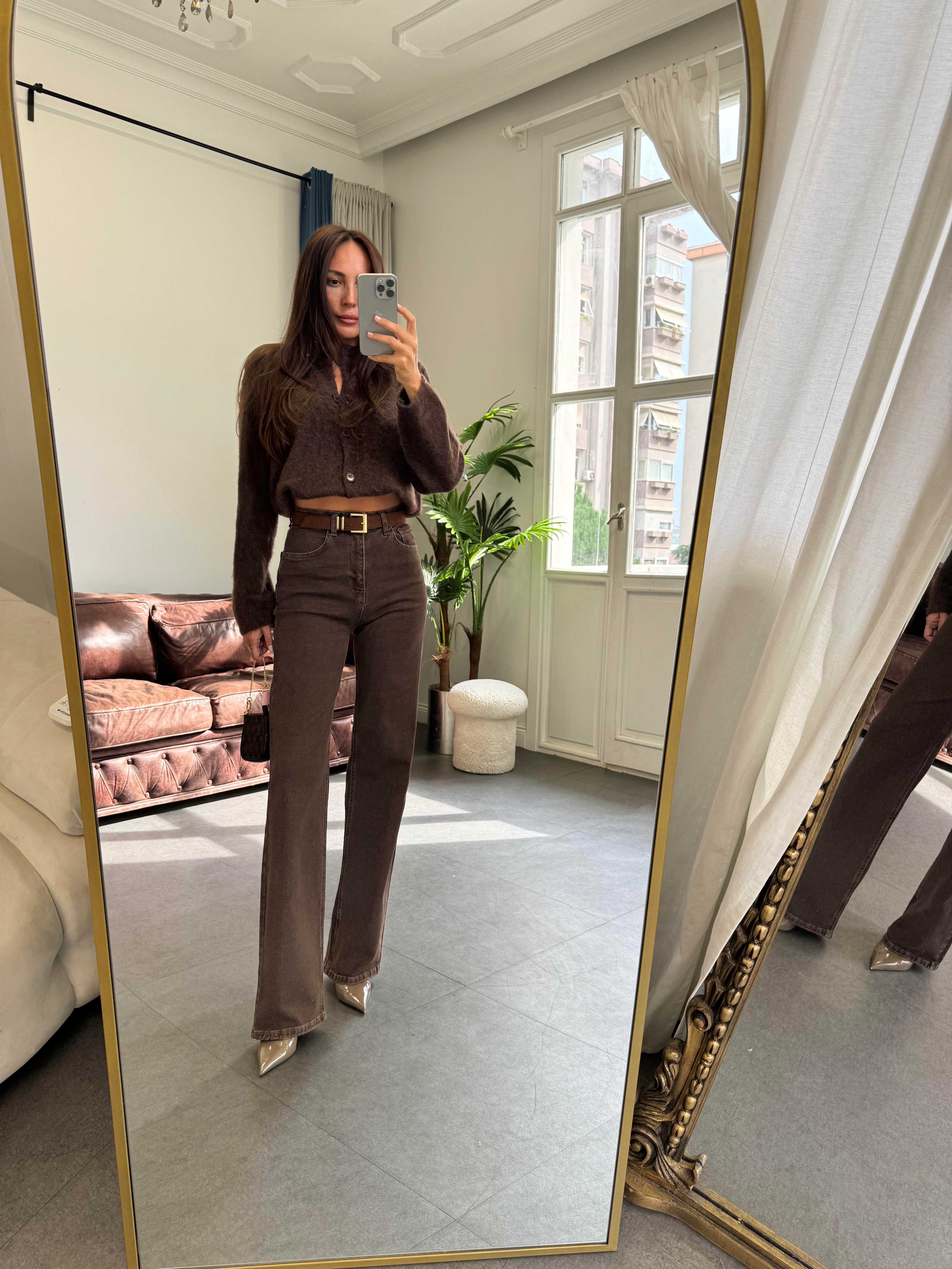 Kahve Sıfır Yaka Sakallı Hırka