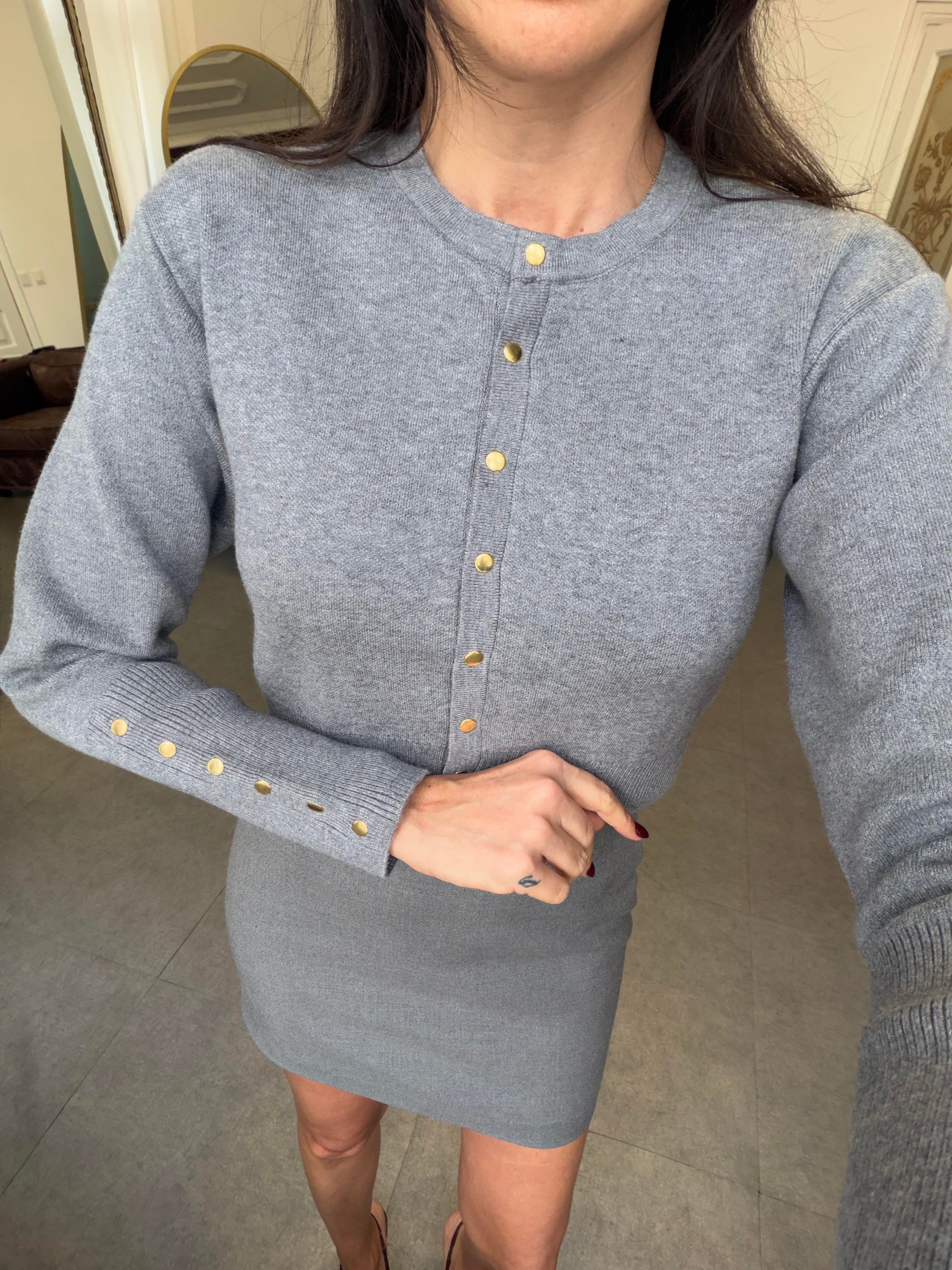 Koyu Gri Çıtçıtlı Triko Hırka