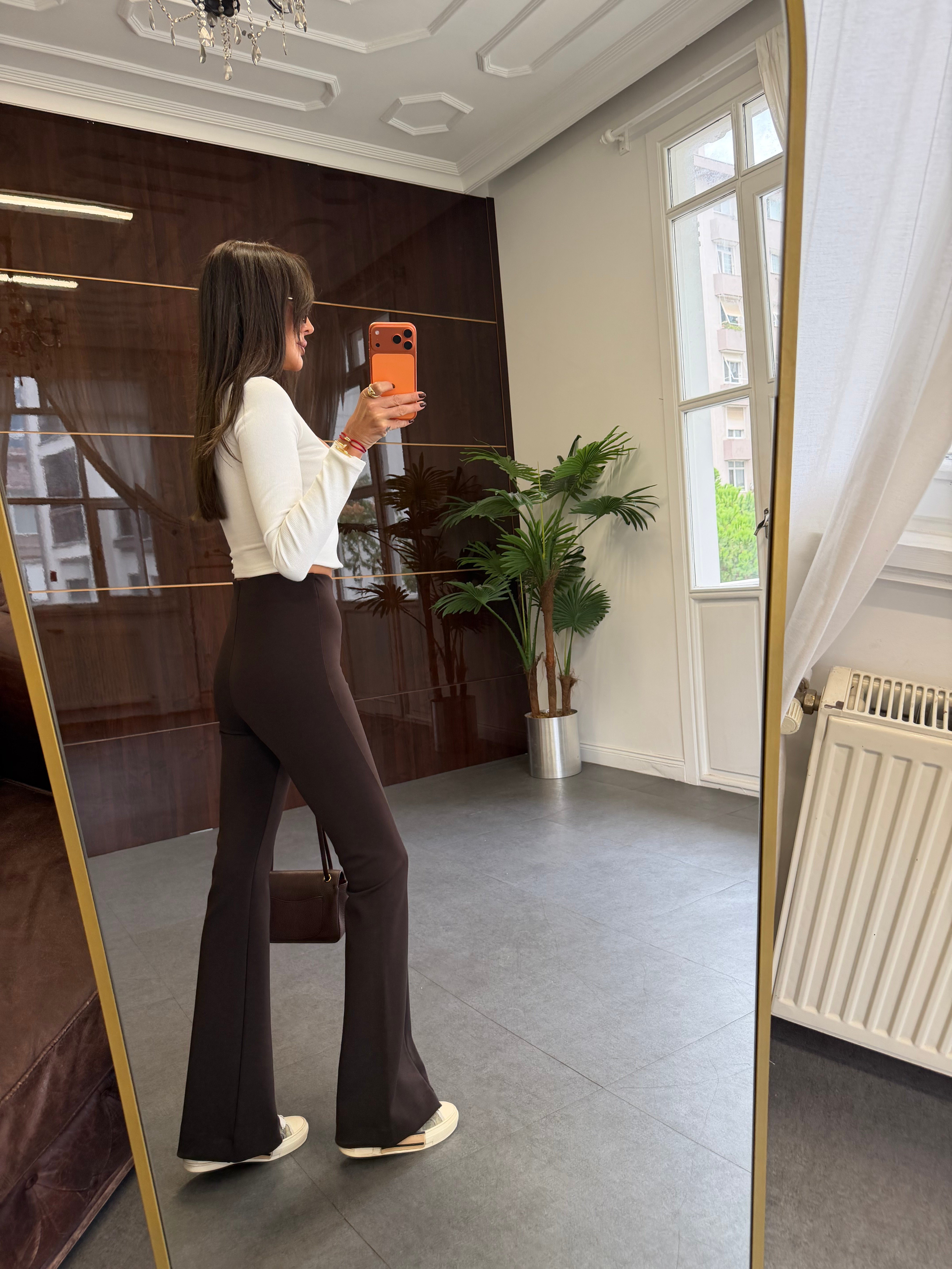 Koyu Kahve Fermuar Detaylı Flare Pantolon