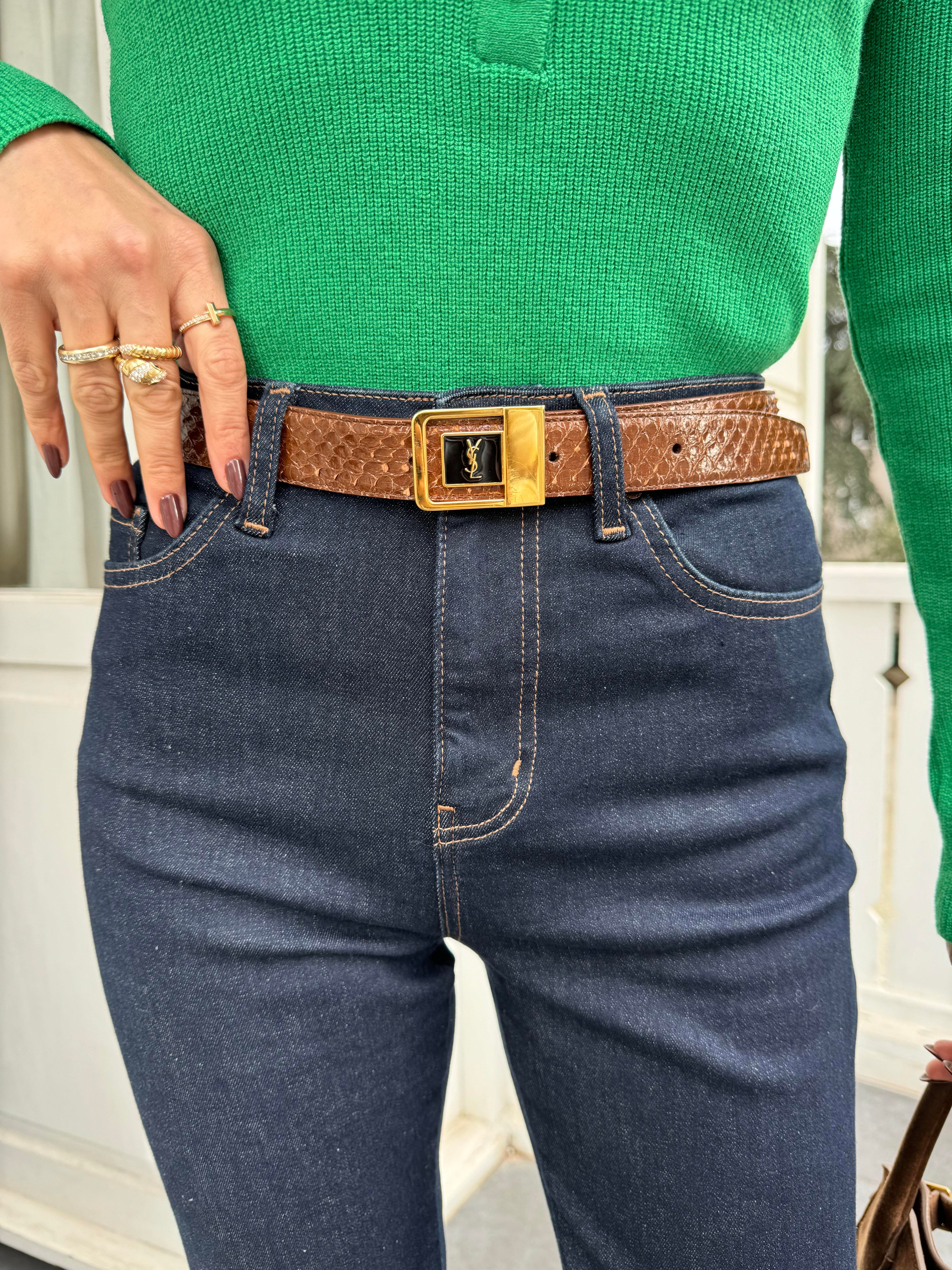 Koyu Mavi Paçası Püsküllü ve Yırtmaçlı Jean Pantolon